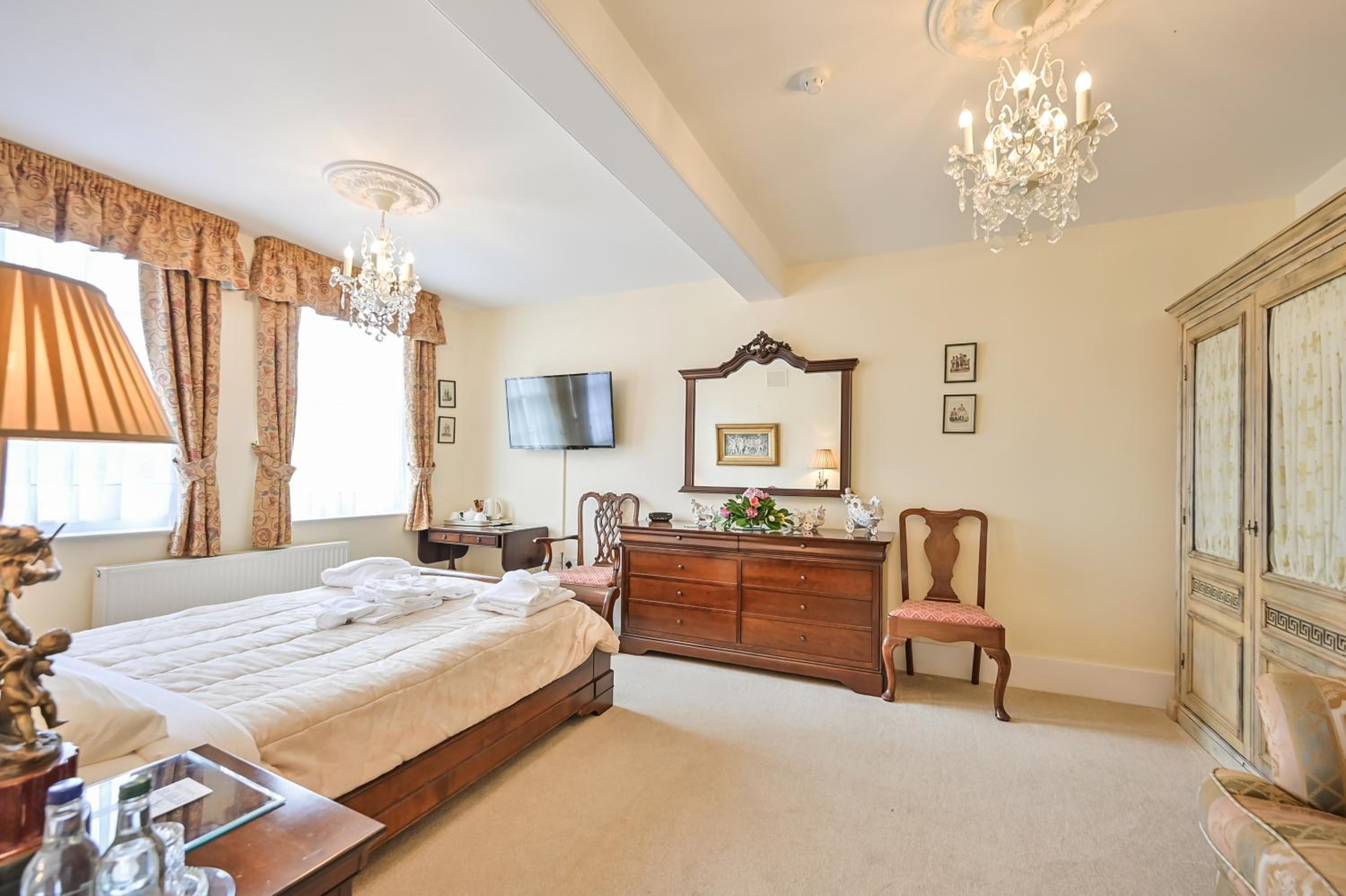 Saltcote Place