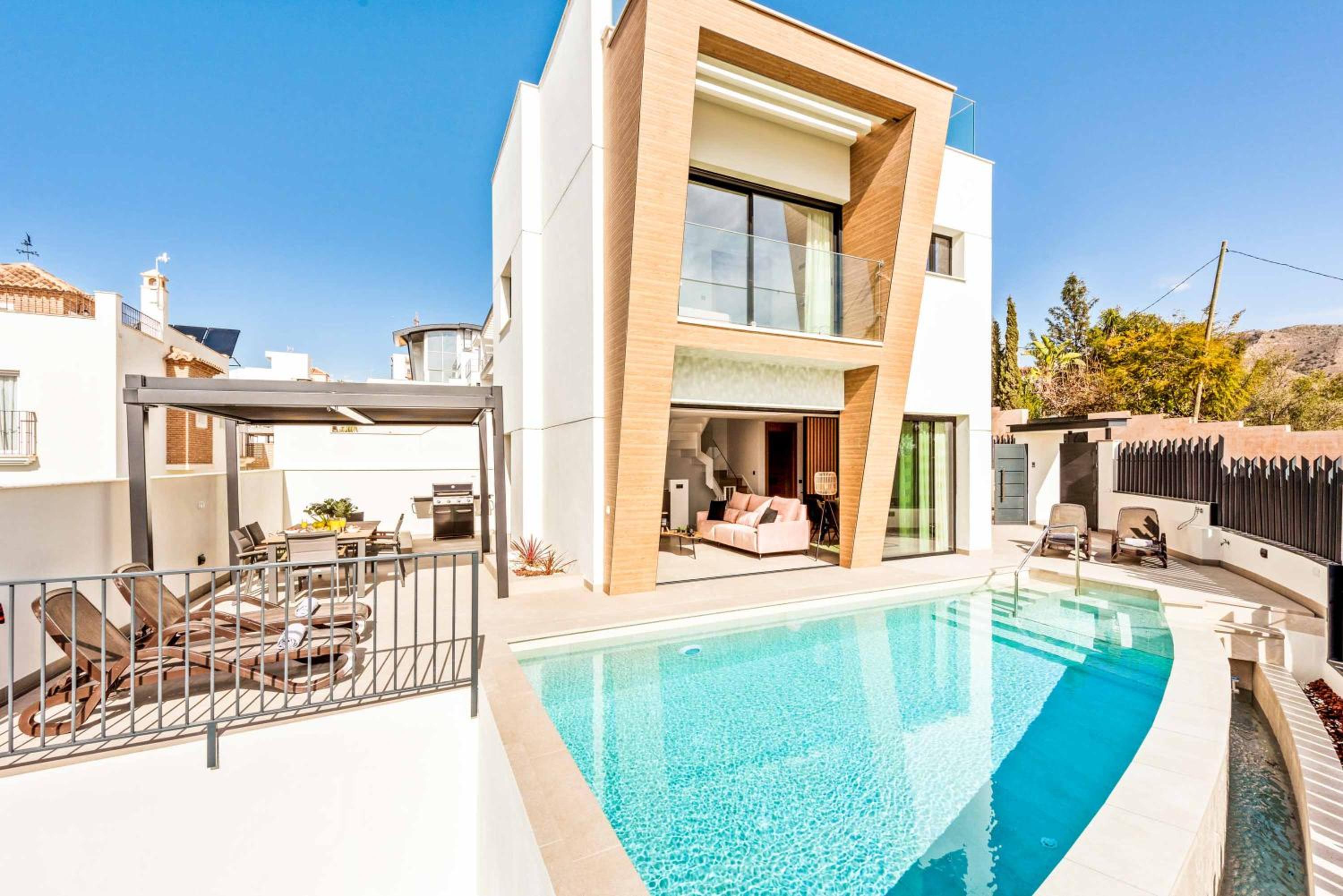 Villa Popeson en Nerja — recepcion & lobby