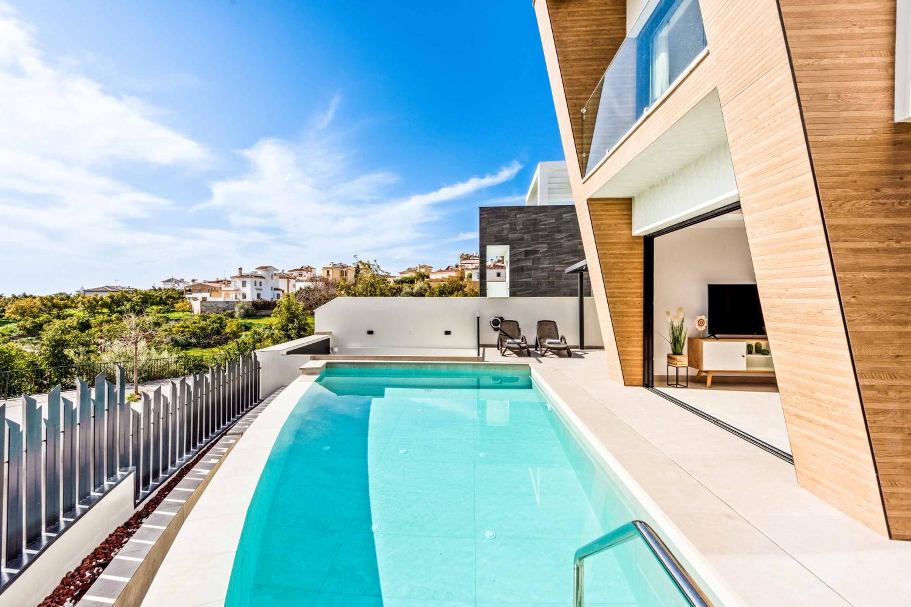 Villa Popeson en Nerja — recepcion & lobby