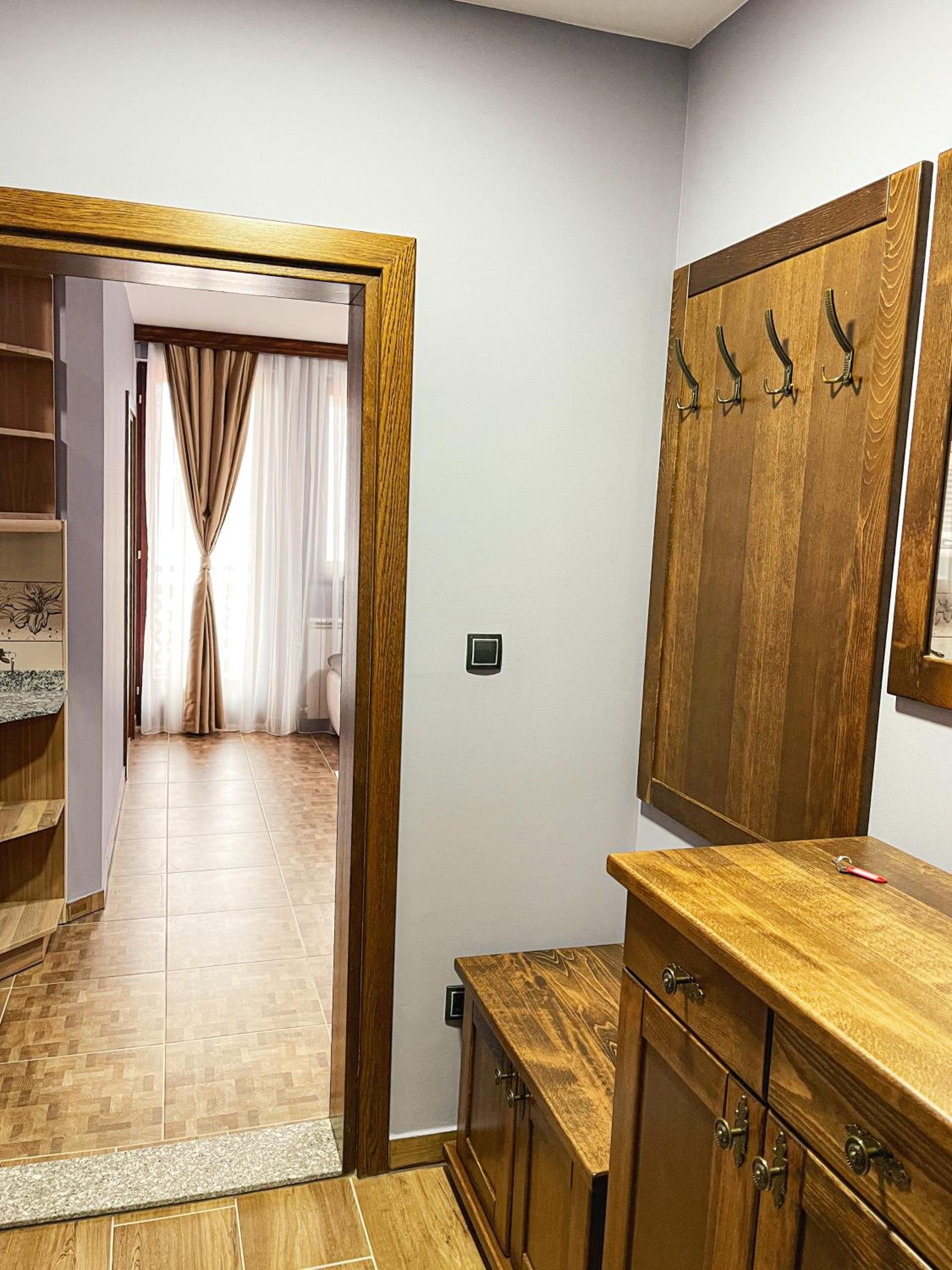 Apartments & Rooms Brijest