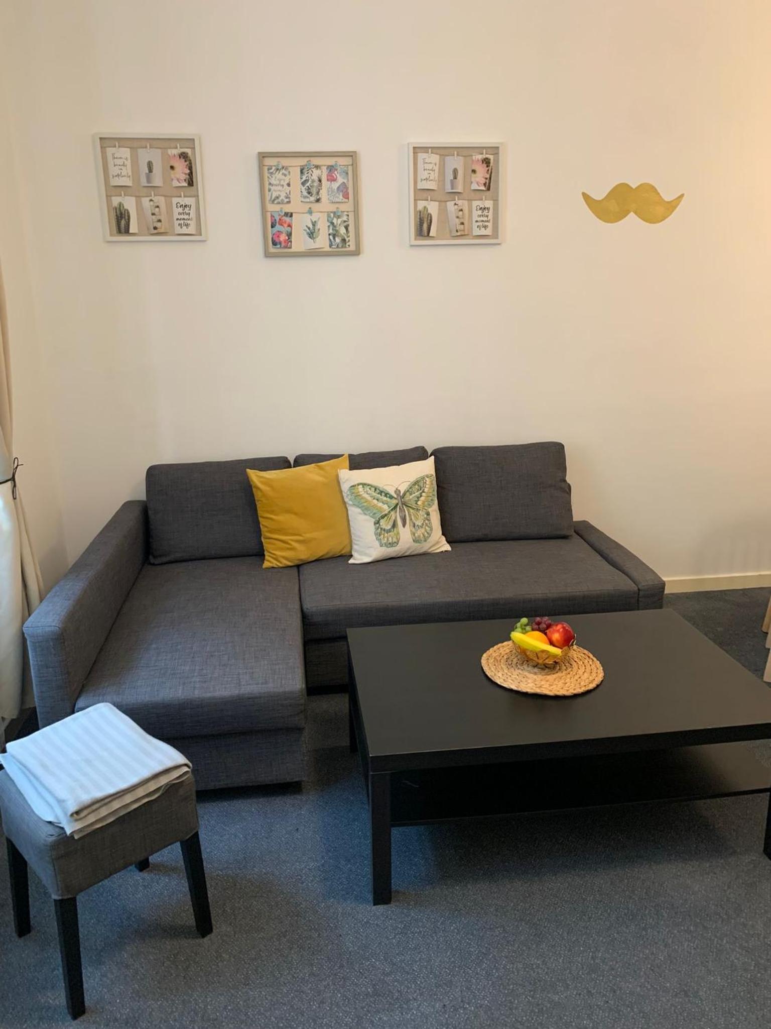 Little Tom Apartments