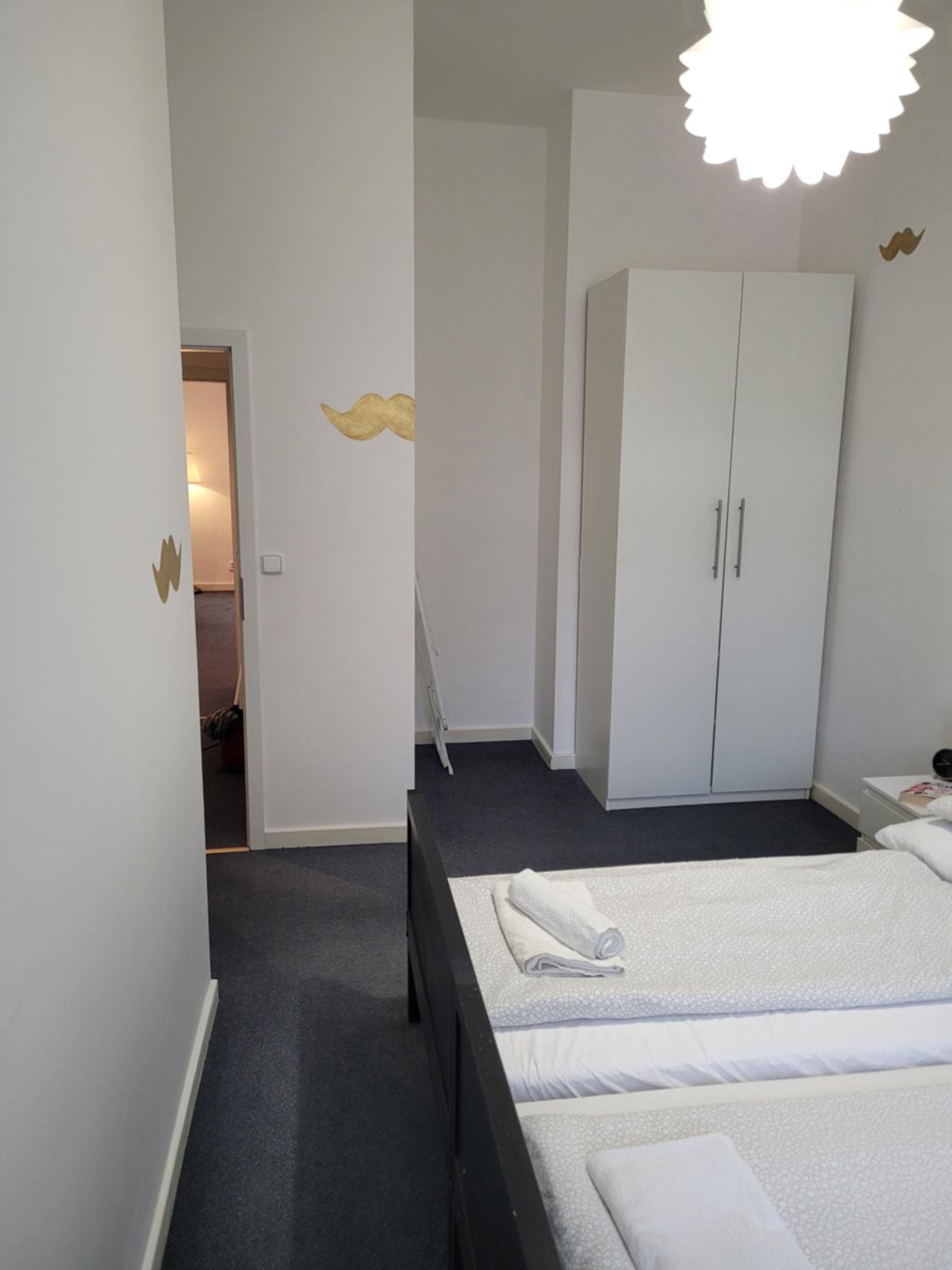 Little Tom Apartments