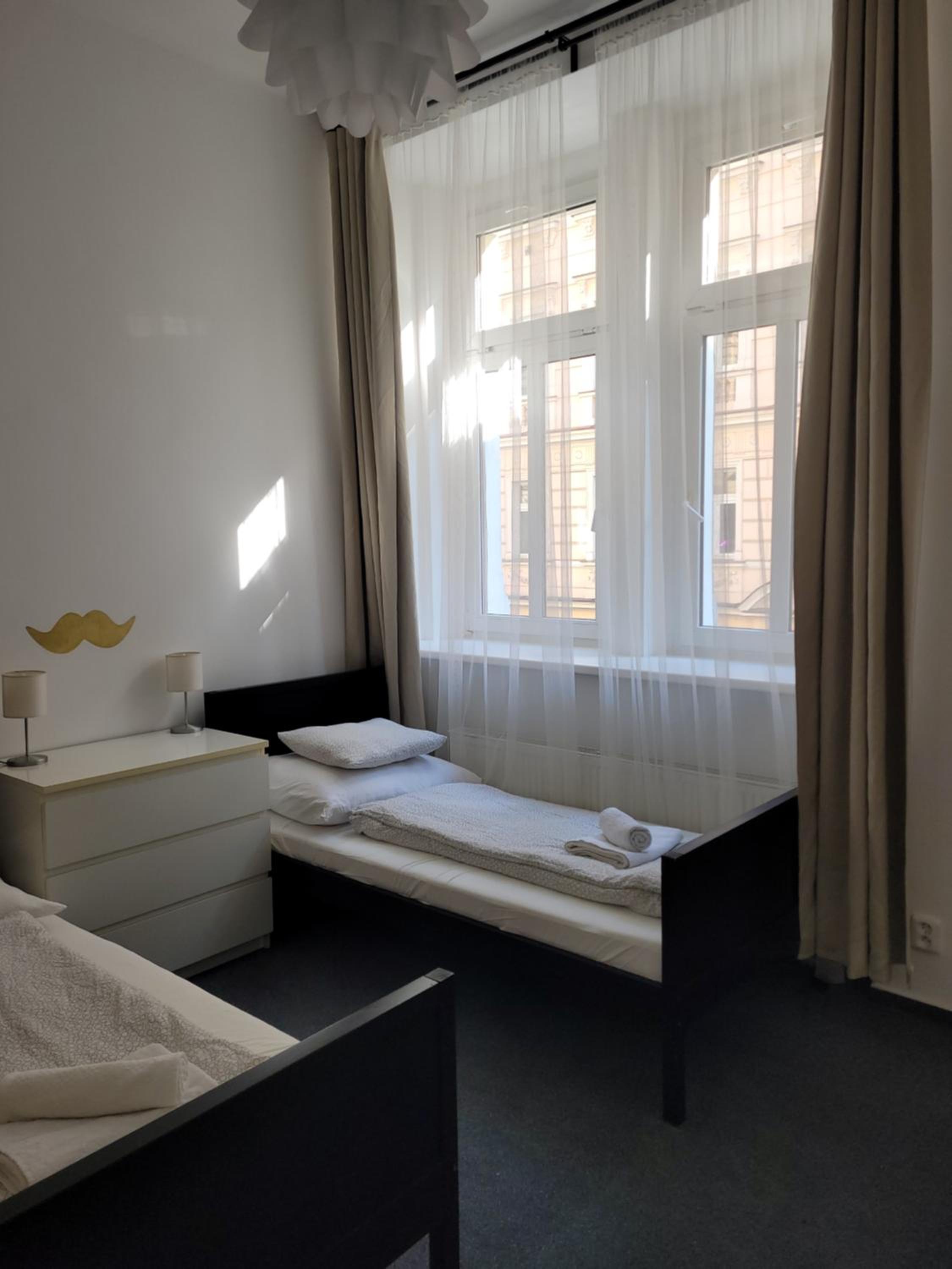 Little Tom Apartments