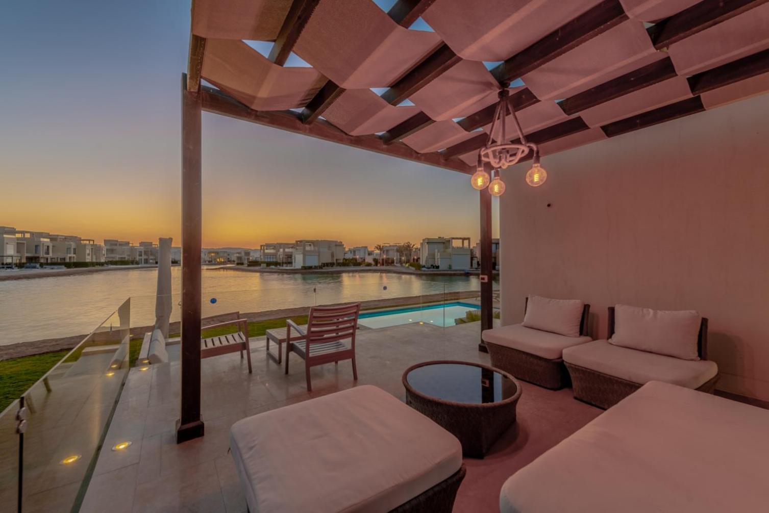 Ascot Bay, Premium 5BR Lagoon Beach House & Pool in Tawila, El Gouna view 5