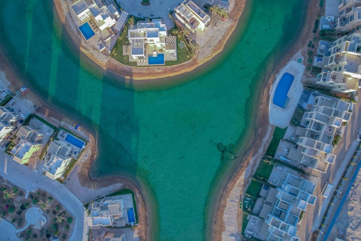 Ascot Bay, Premium 5BR Lagoon Beach House & Pool in Tawila, El Gouna view 3