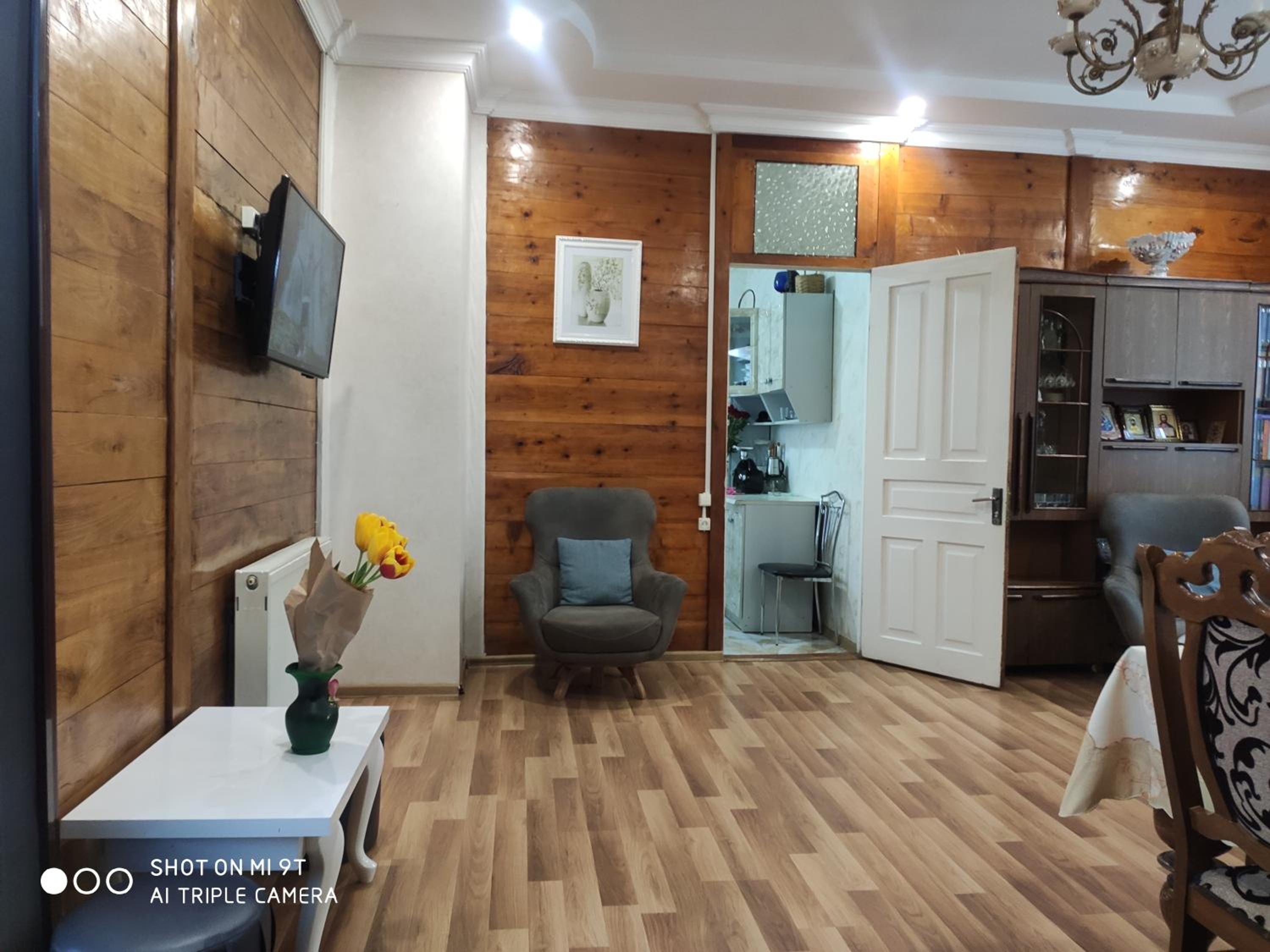 Comfort stay for 5 persons-Wooden living room view 2