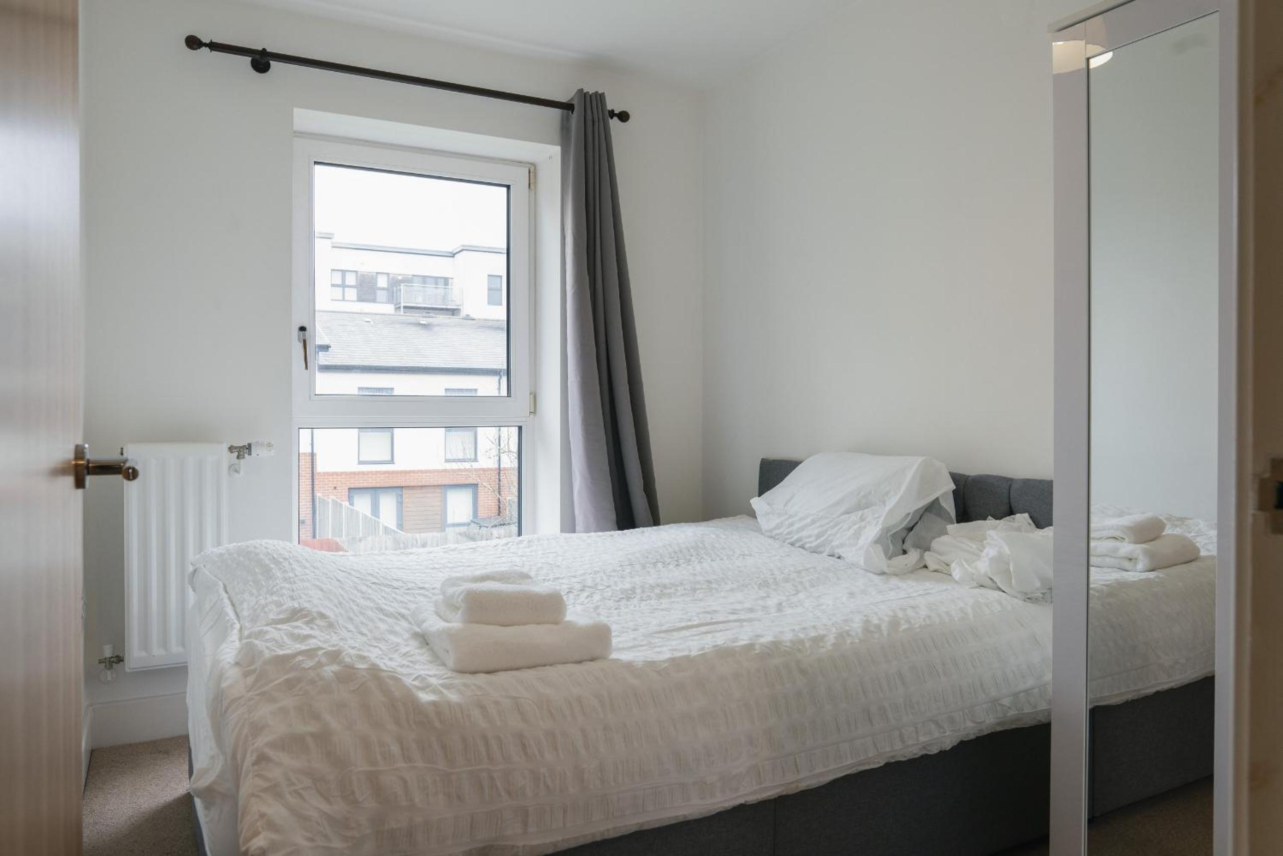 Comfy Home-Windrush Grove view 3