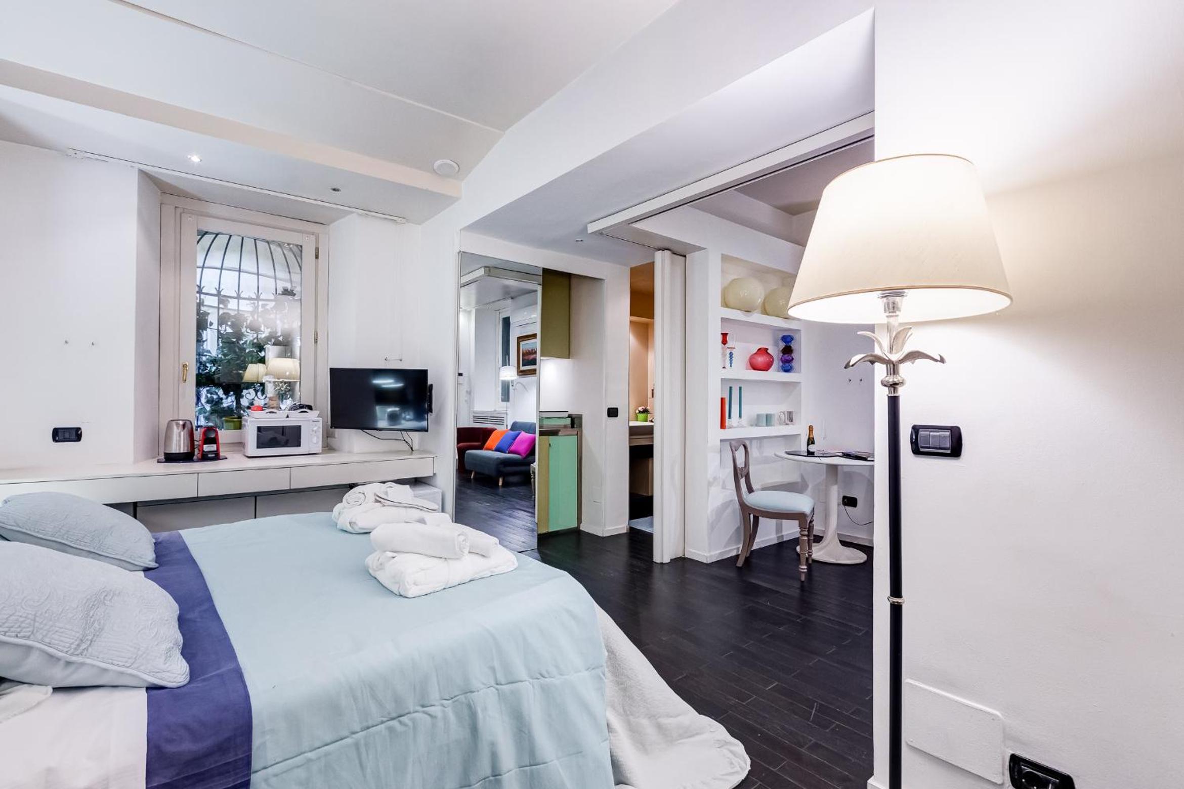 hotel room
