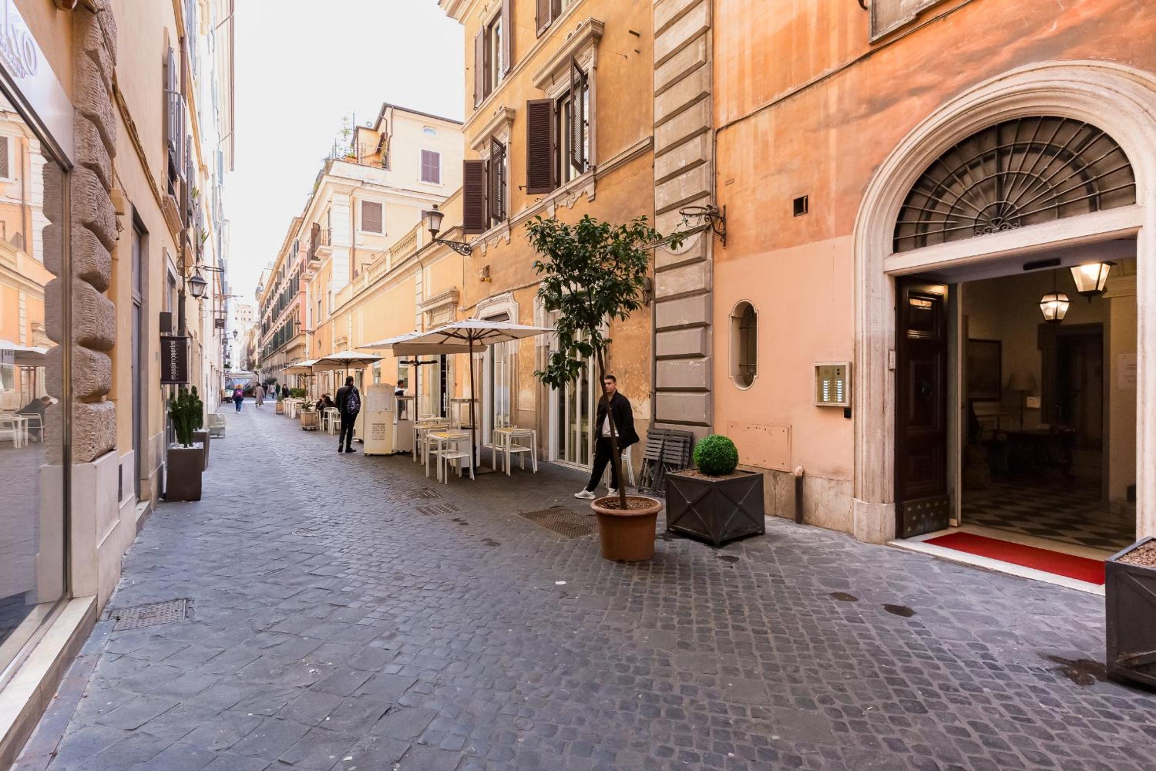 Via Condotti Private Suite