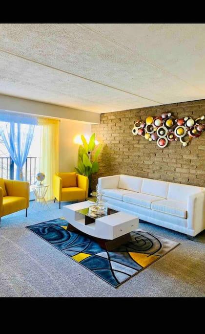 Pittsburgh Vacations - HONORAY-Kes - Property Image 5