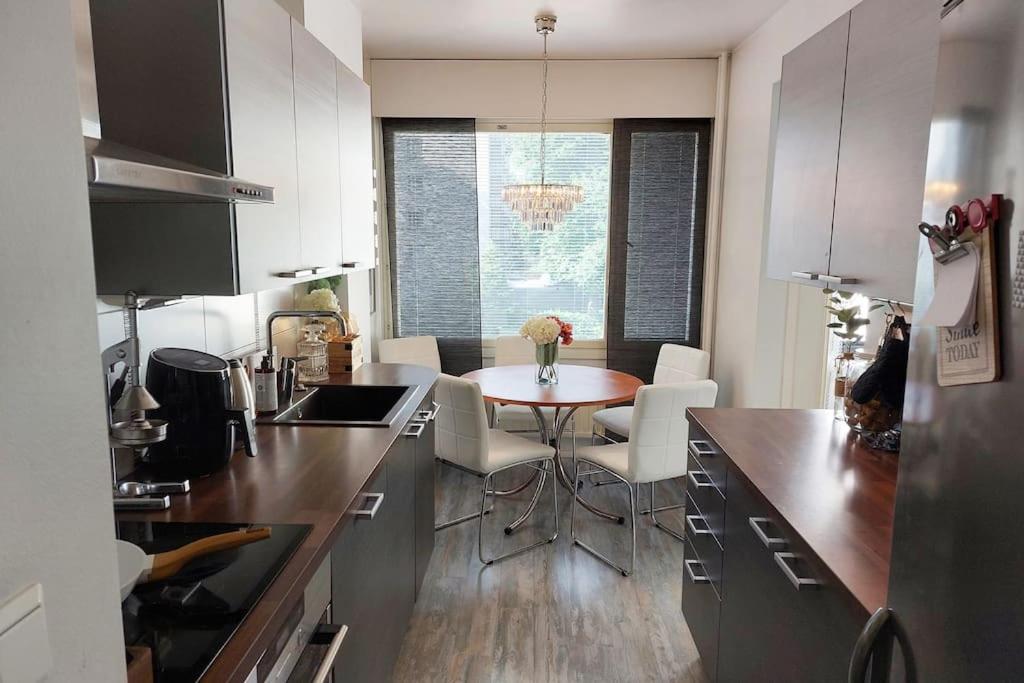 2 BR cityhome 1-6 pers, WIFI, washing machine