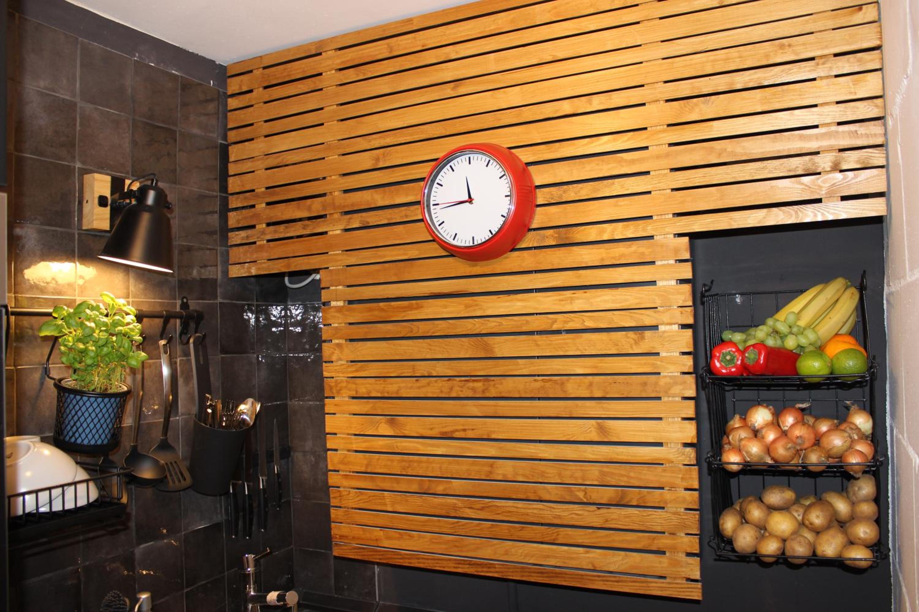KLEINE SOUTERRAIN WOHNUNG NÄHE HAMBURG