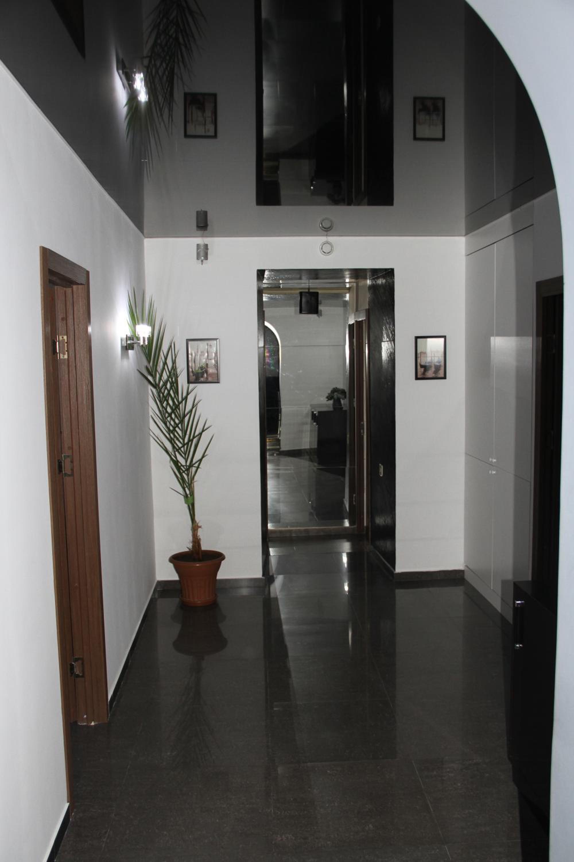 ENIGMA HOSTEL