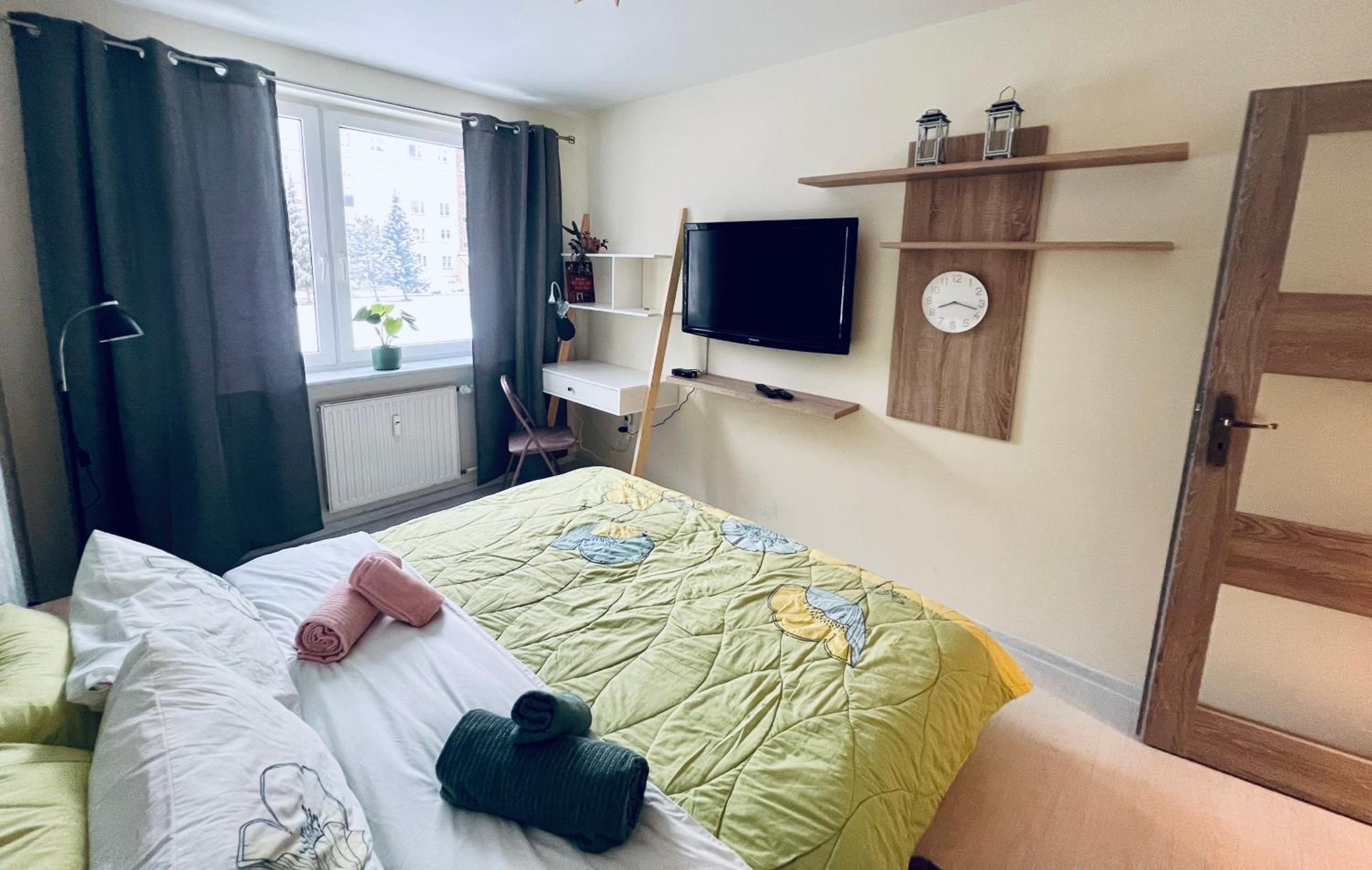 Kolobrzeska PRL Apartment with modern touch