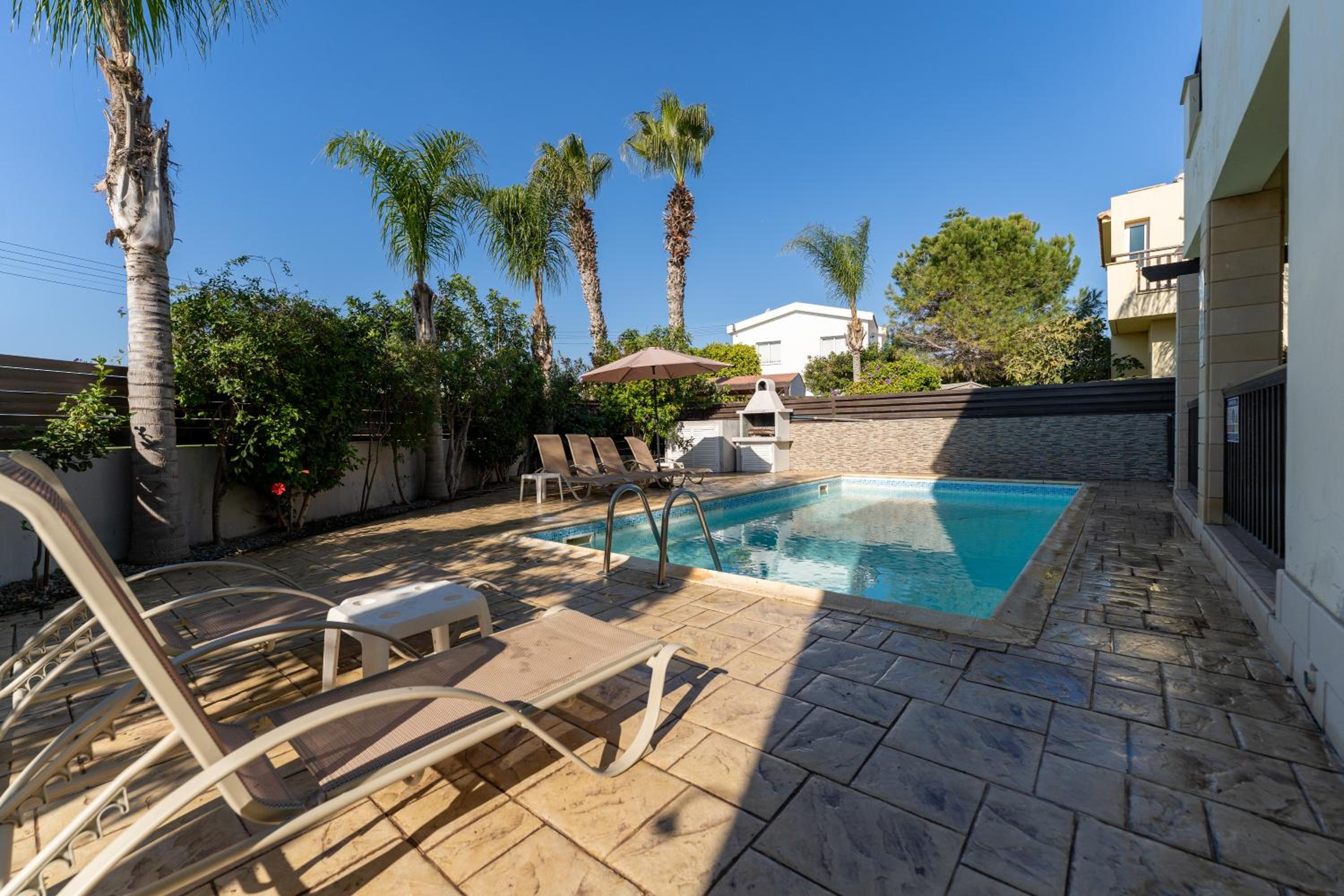 Villa Lynn Chill Out Seaview