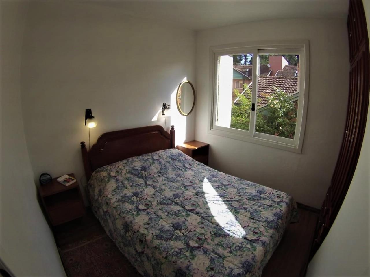 Excelente Duplex em Gramado - com lareira em condomínio privativo