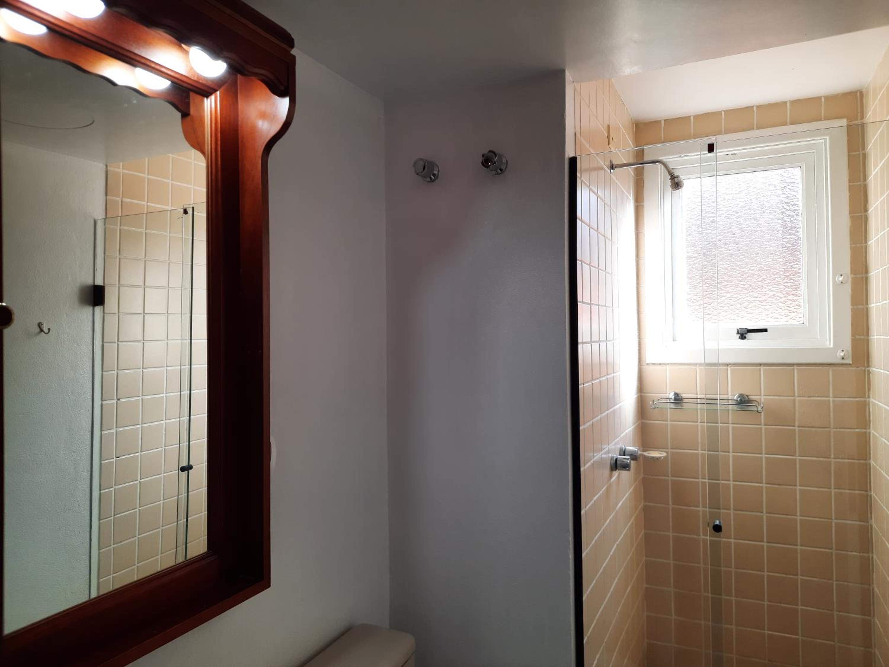 Excelente Duplex em Gramado - com lareira em condomínio privativo
