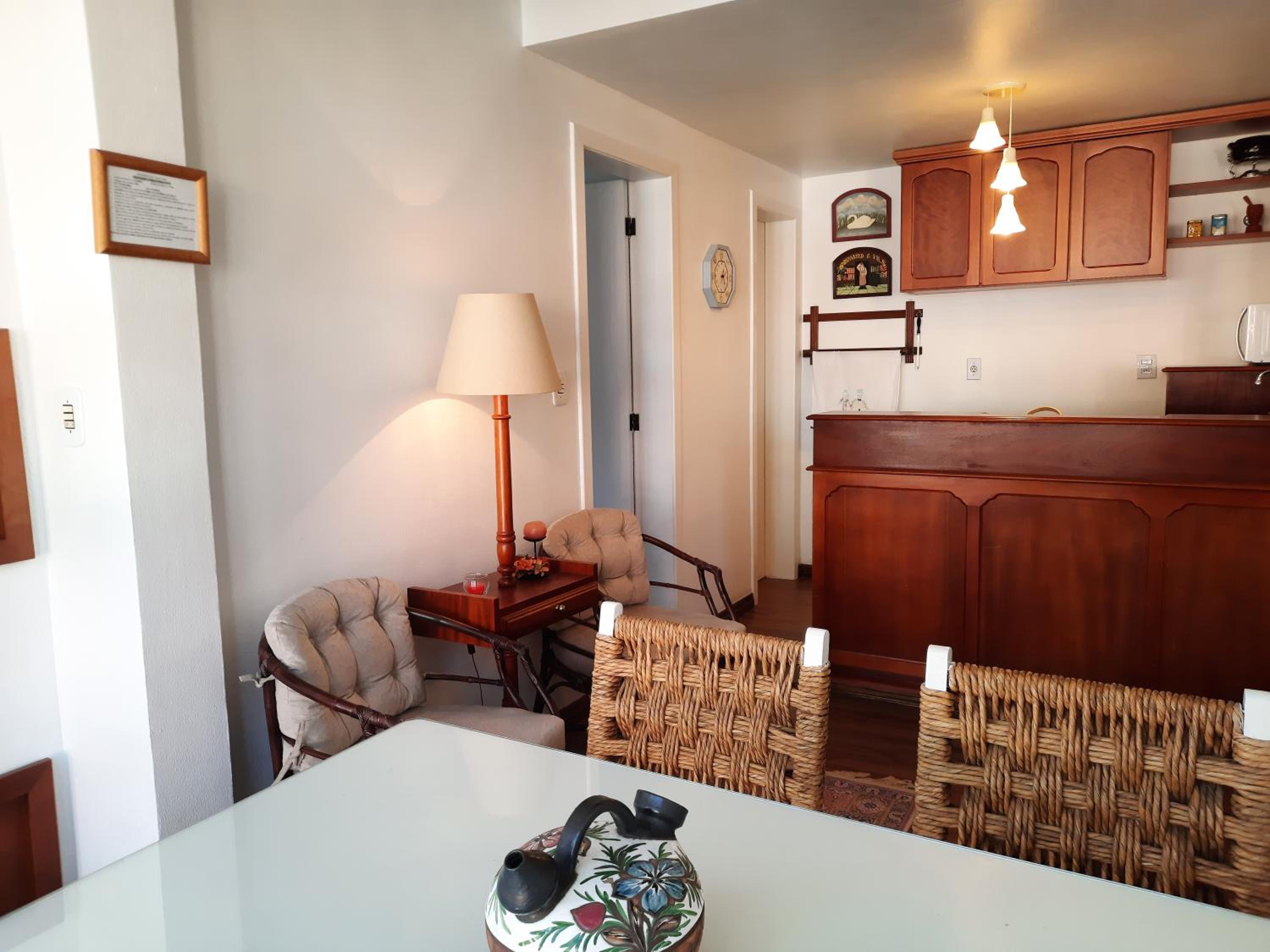 Excelente Duplex em Gramado - com lareira em condomínio privativo