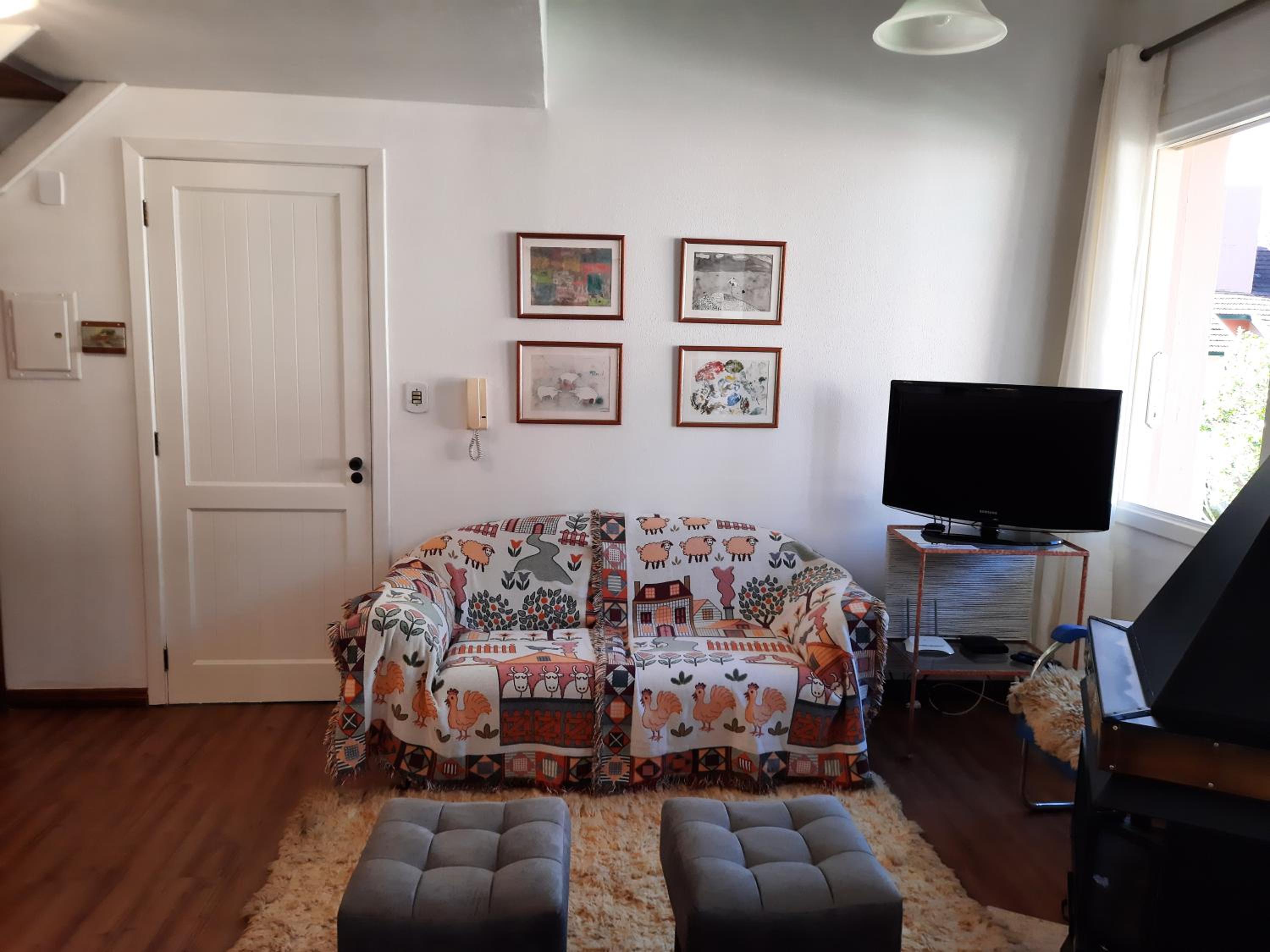 Excelente Duplex em Gramado - com lareira em condomínio privativo