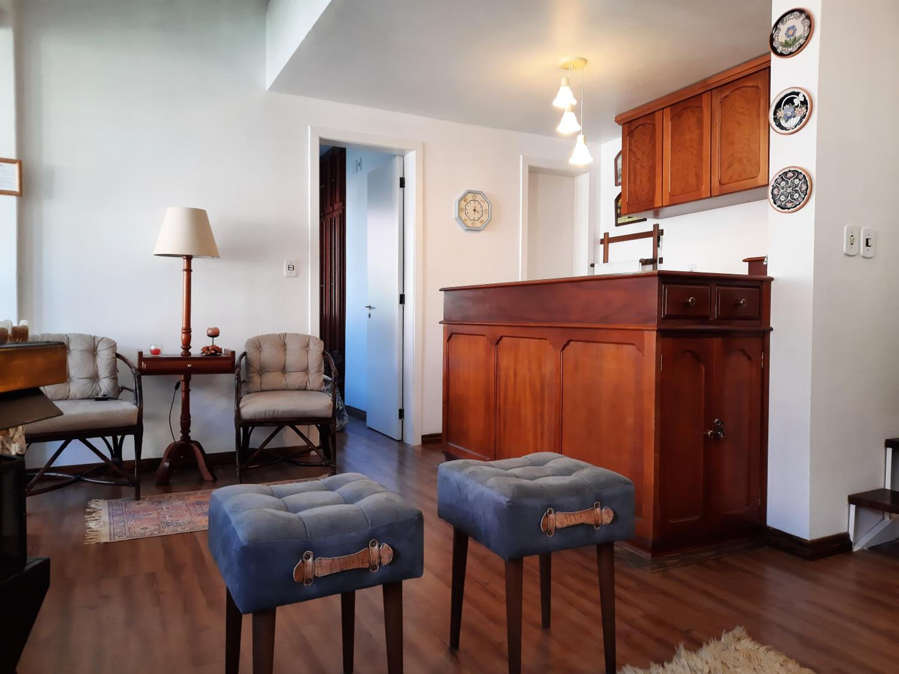Excelente Duplex em Gramado - com lareira em condomínio privativo