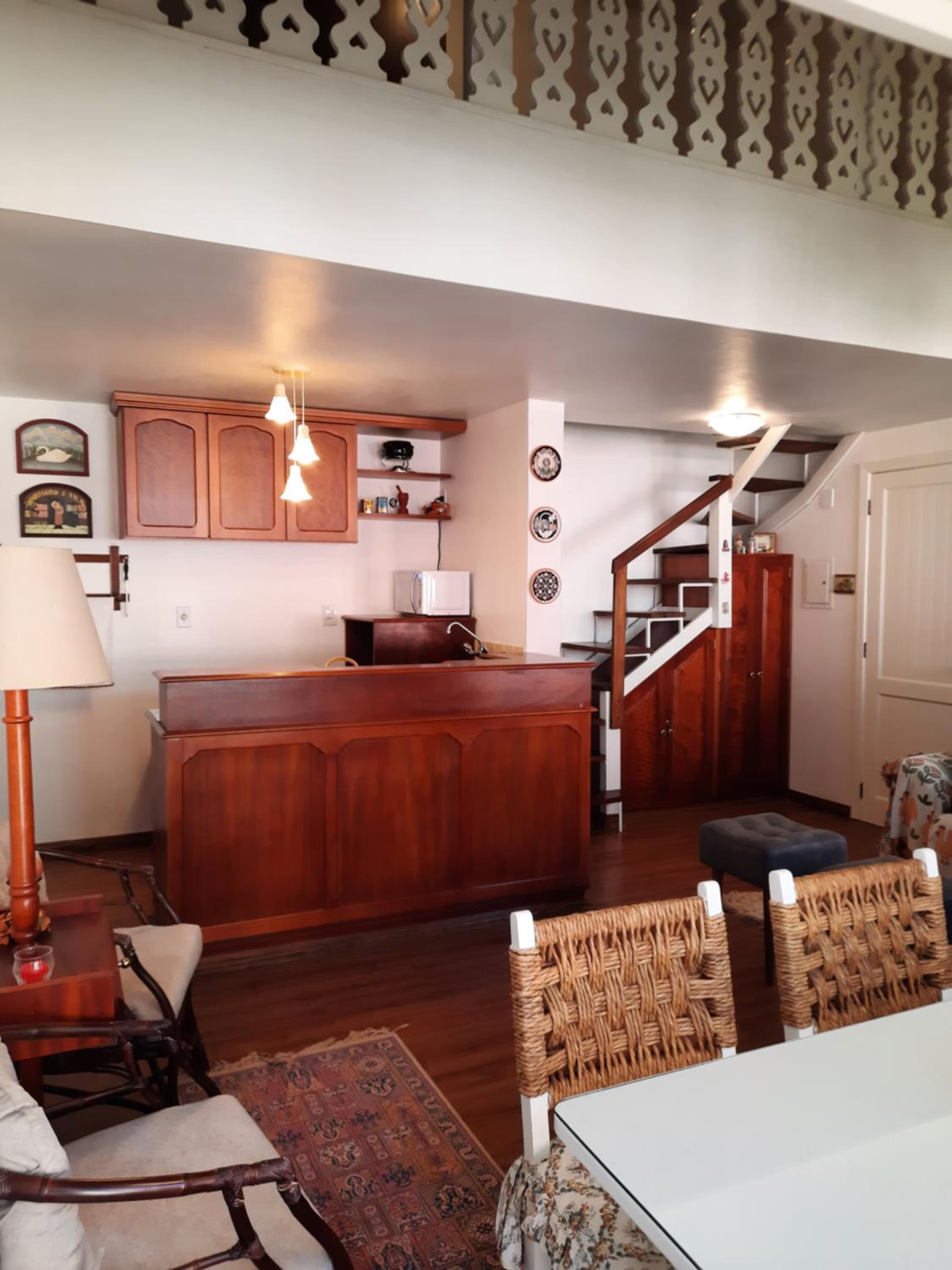 Excelente Duplex em Gramado - com lareira em condomínio privativo