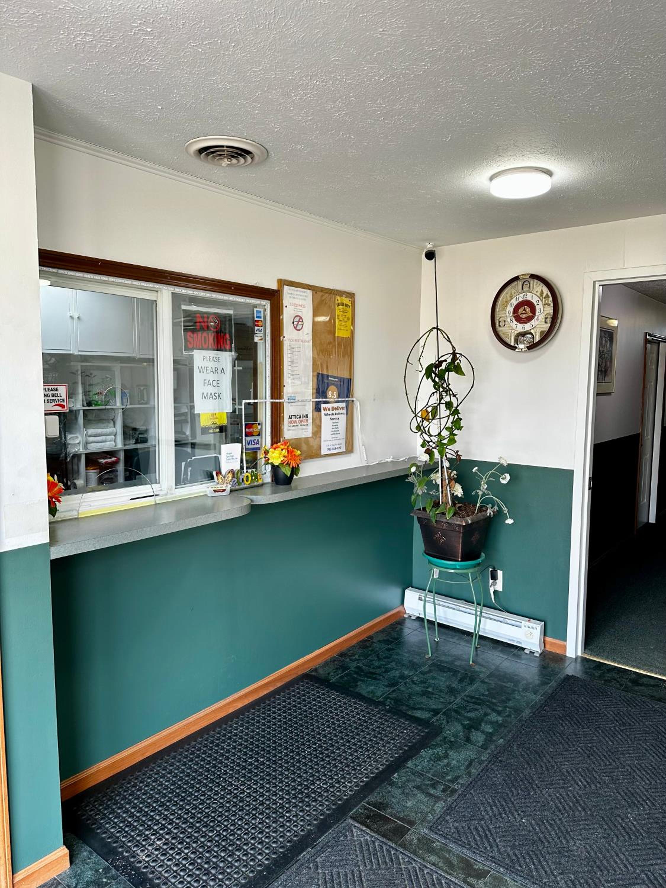 Attica Inn - Property Image 30