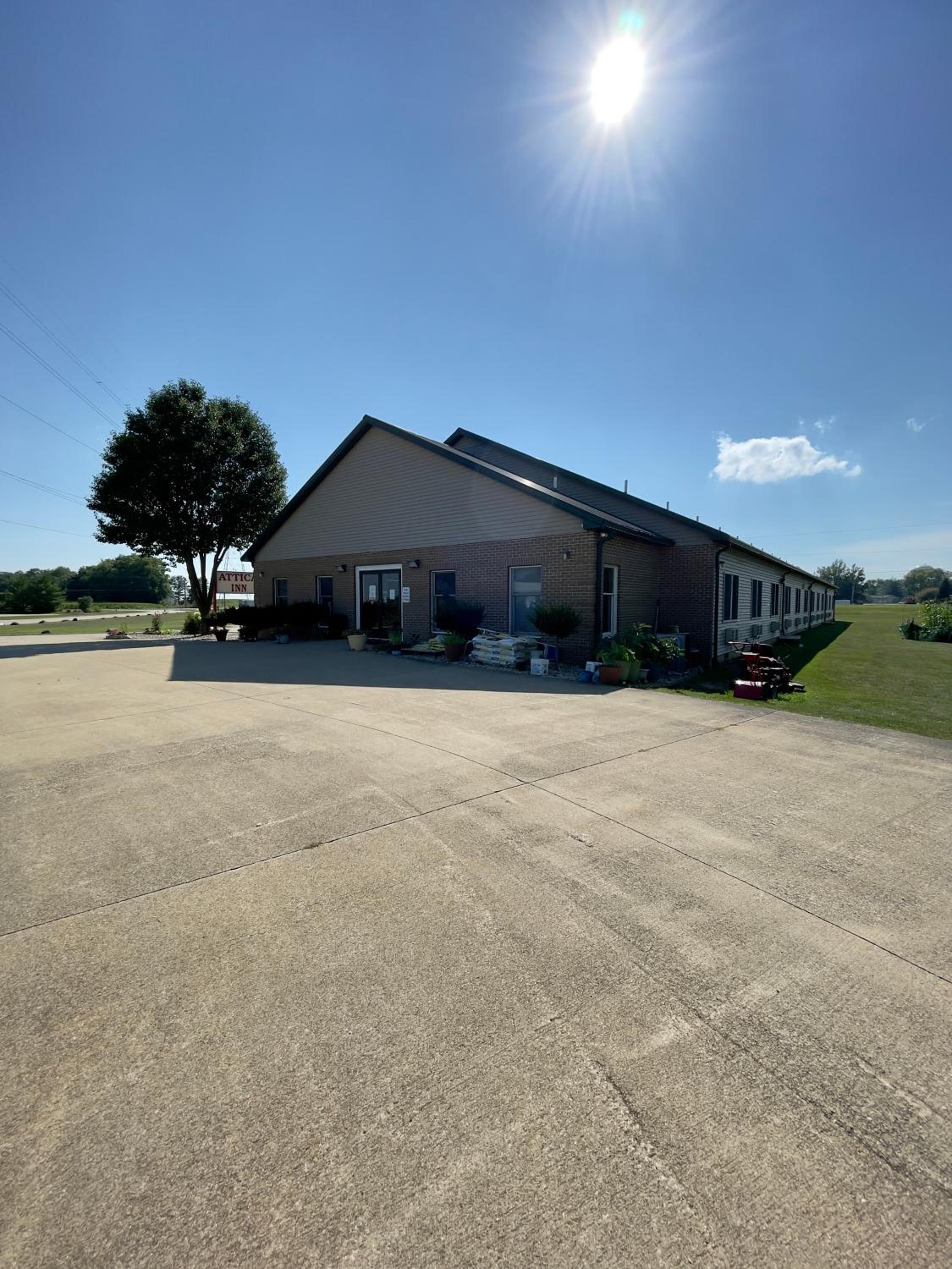 Attica Inn - Property Image 24