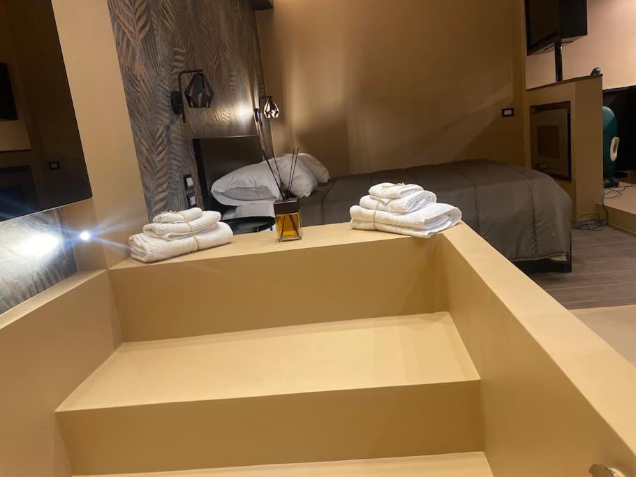Montesantogroup Suite House nel centro di Napoli photo 3