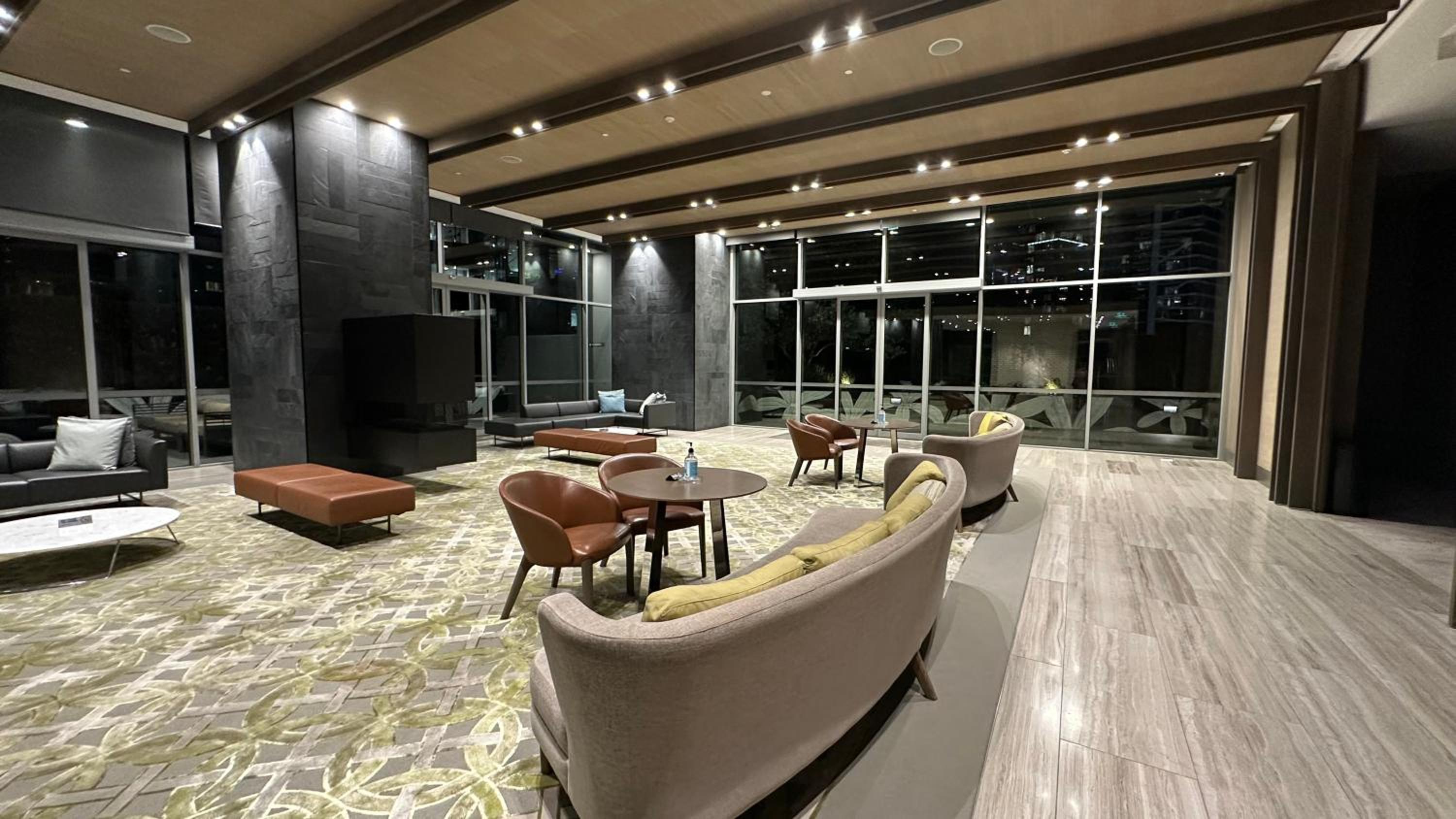 Prima Tower Apartment Face to Crown by GoodLive