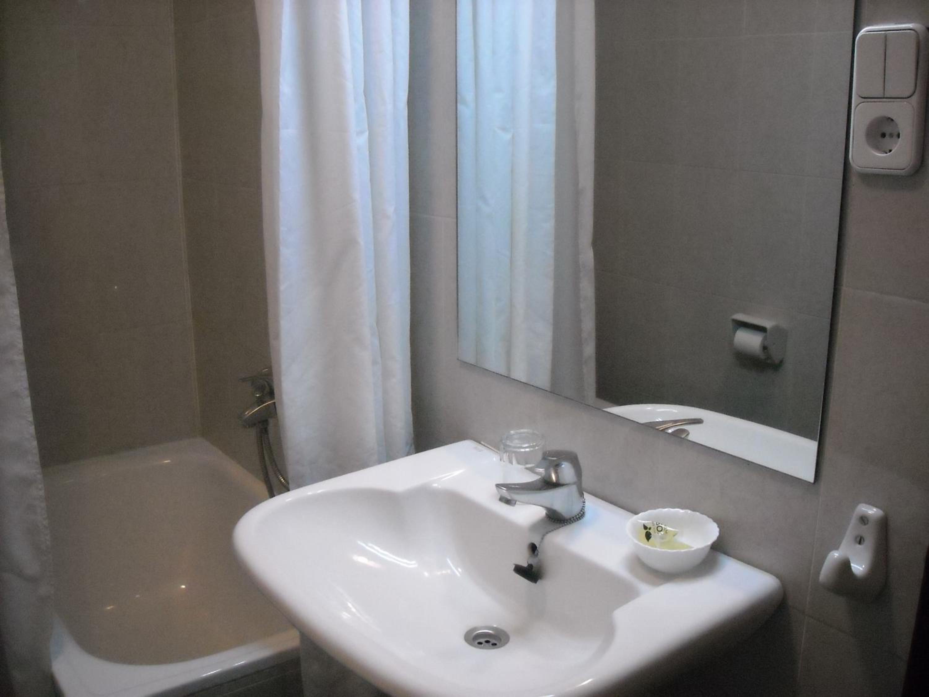 Hostal Residencia Avenida
