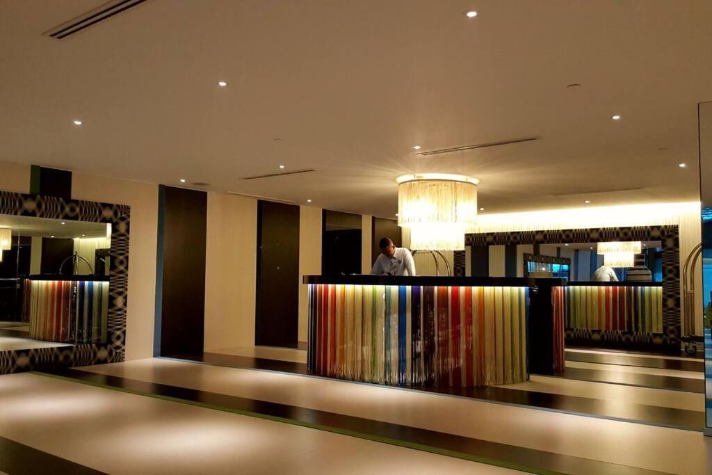 2BR Lower Penthouse @ Acqua Private Residences view 4