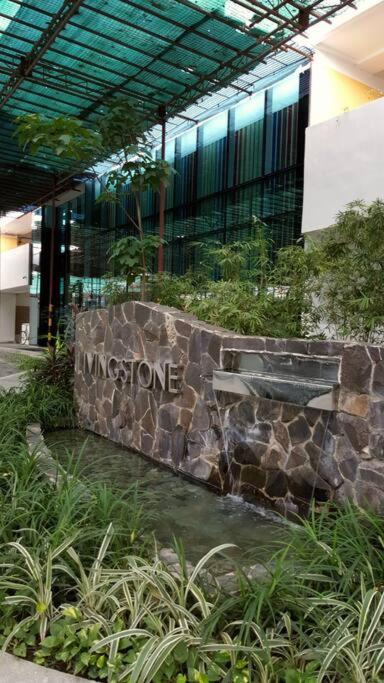 2BR Lower Penthouse @ Acqua Private Residences view 5