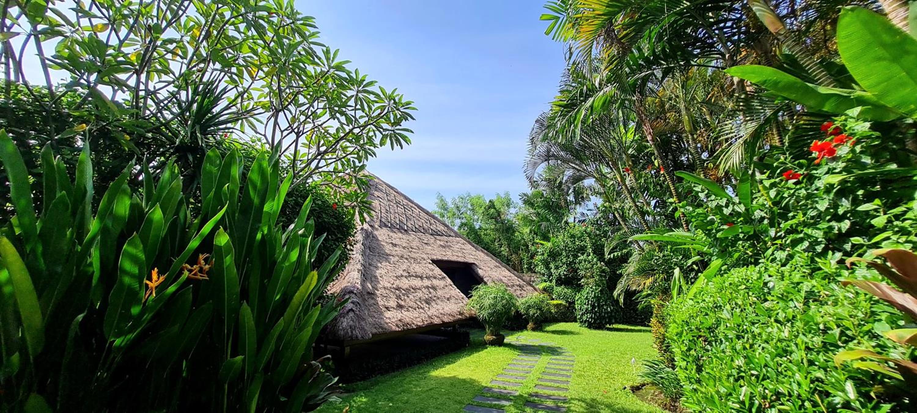 Hotel Villa Louise - Image 1