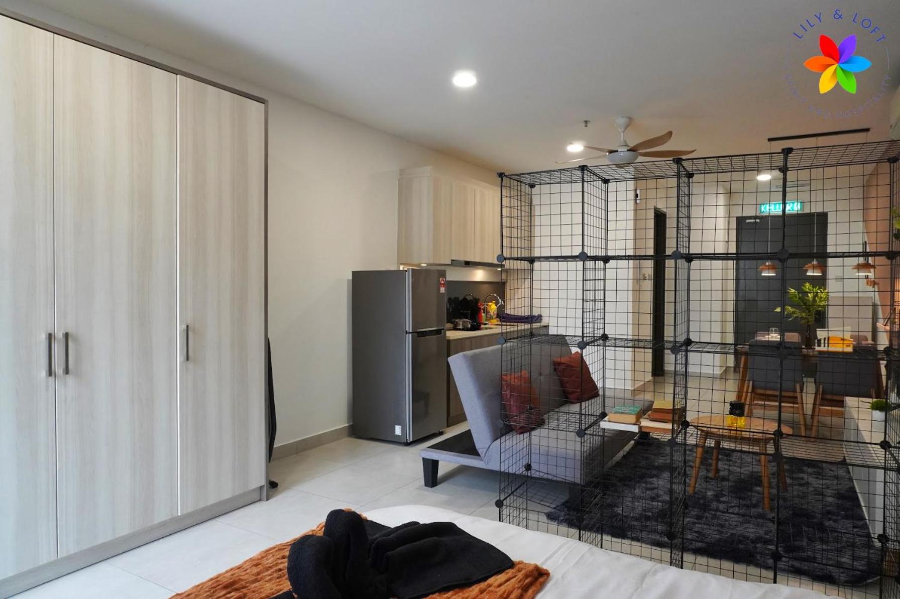Lily and Loft - Queensville @ Kuala Lumpur - Netflix