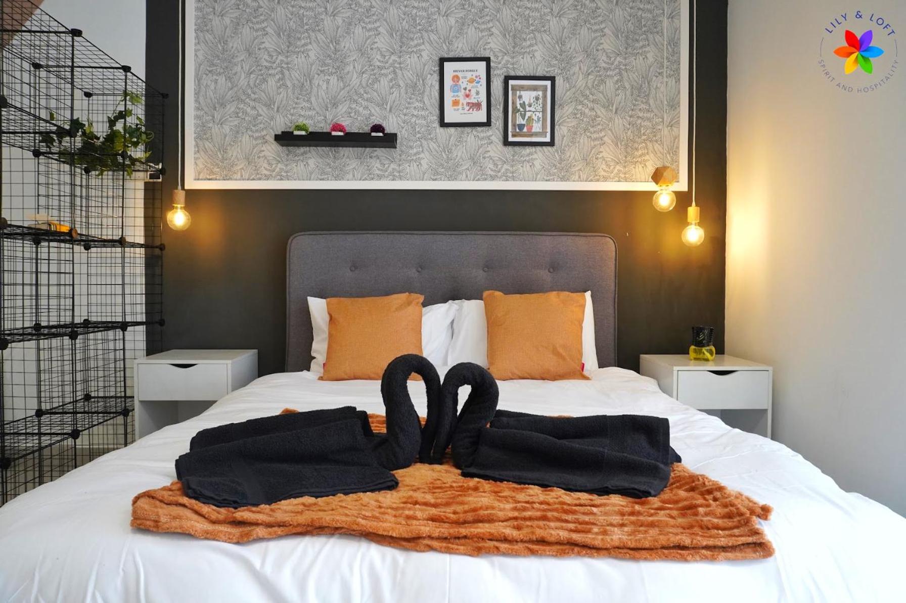 Lily and Loft - Queensville @ Kuala Lumpur - Netflix