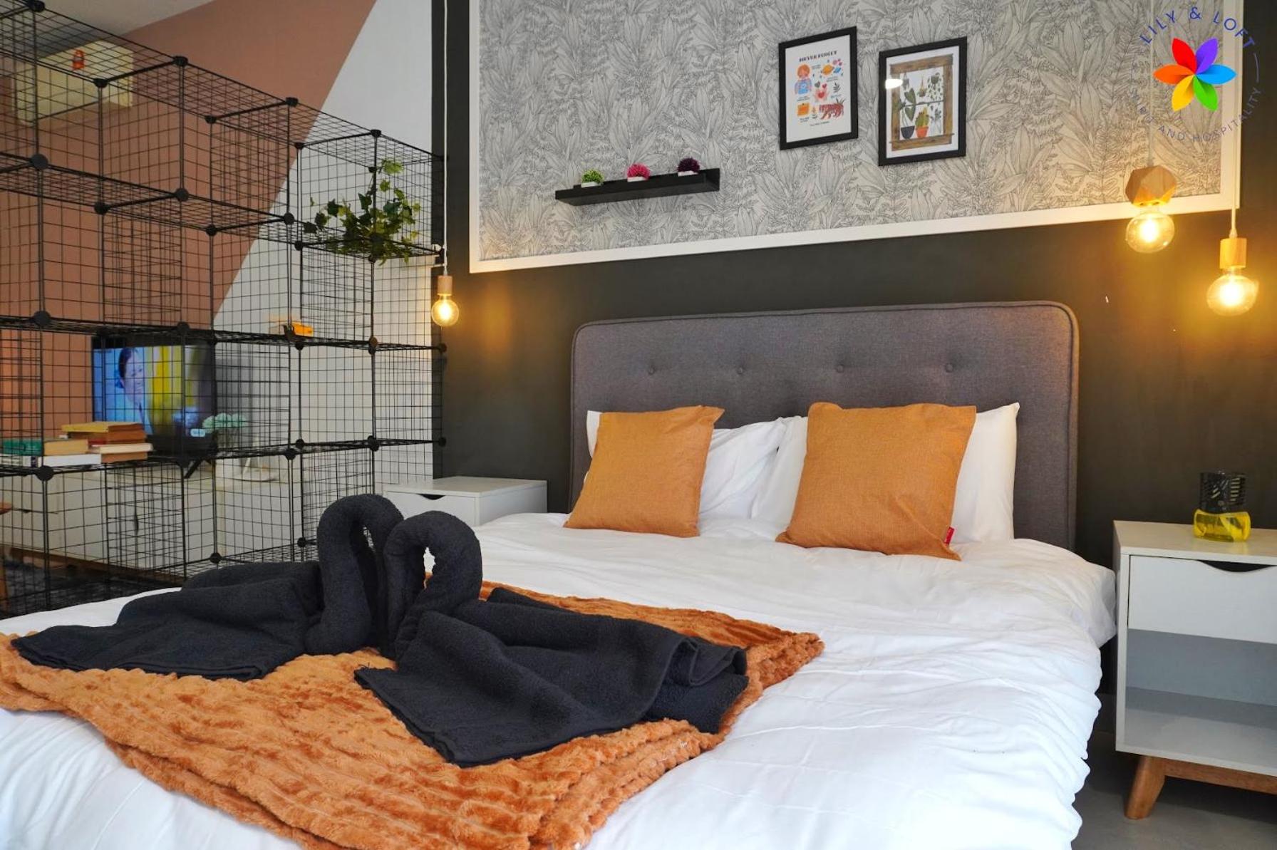 Lily and Loft - Queensville @ Kuala Lumpur - Netflix