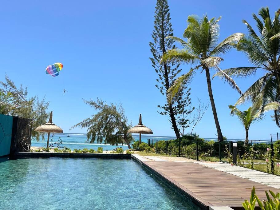 Exclusive beachfront apartment