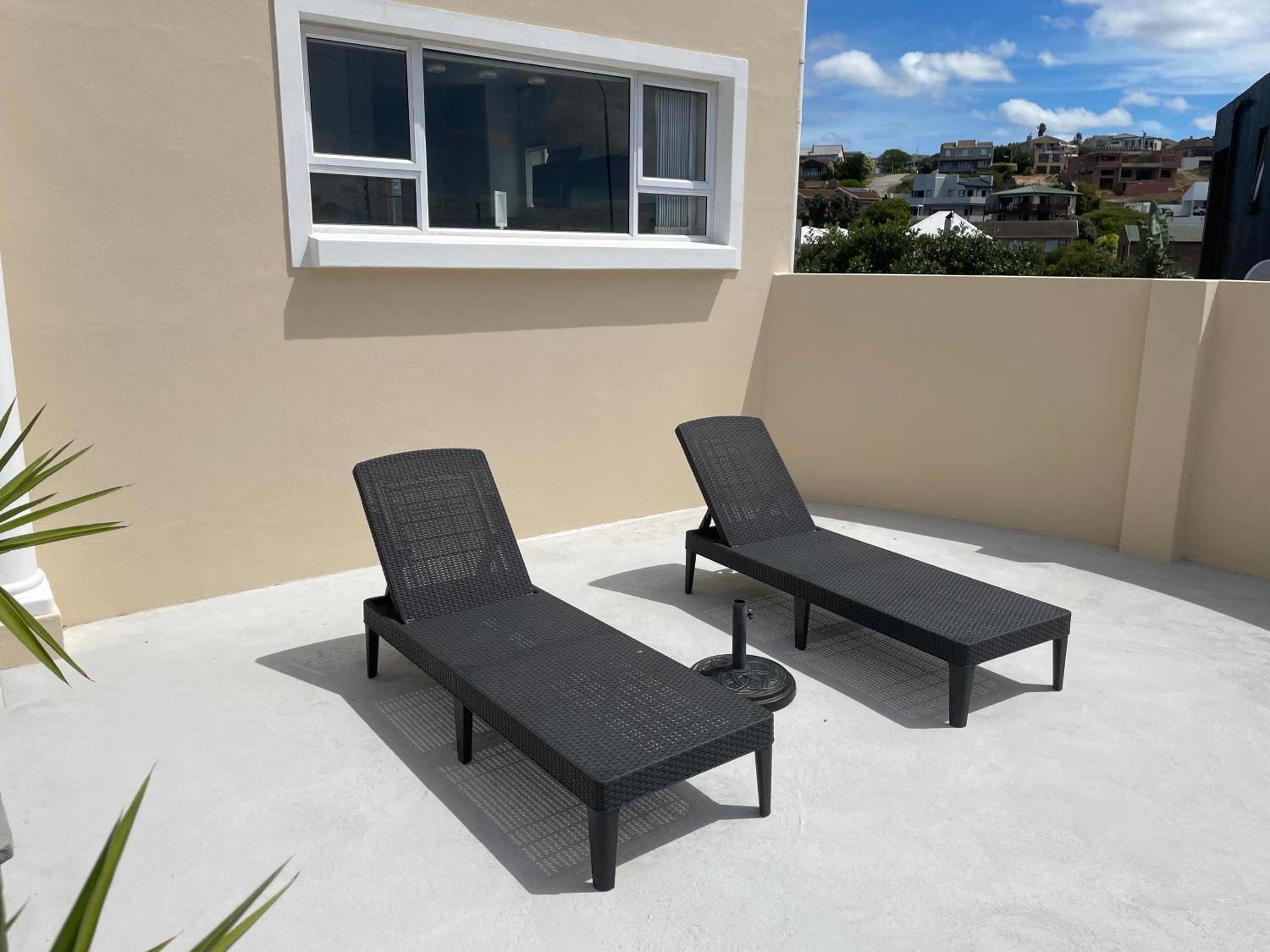 'On Point' Beach House - Jeffreys Bay view 4