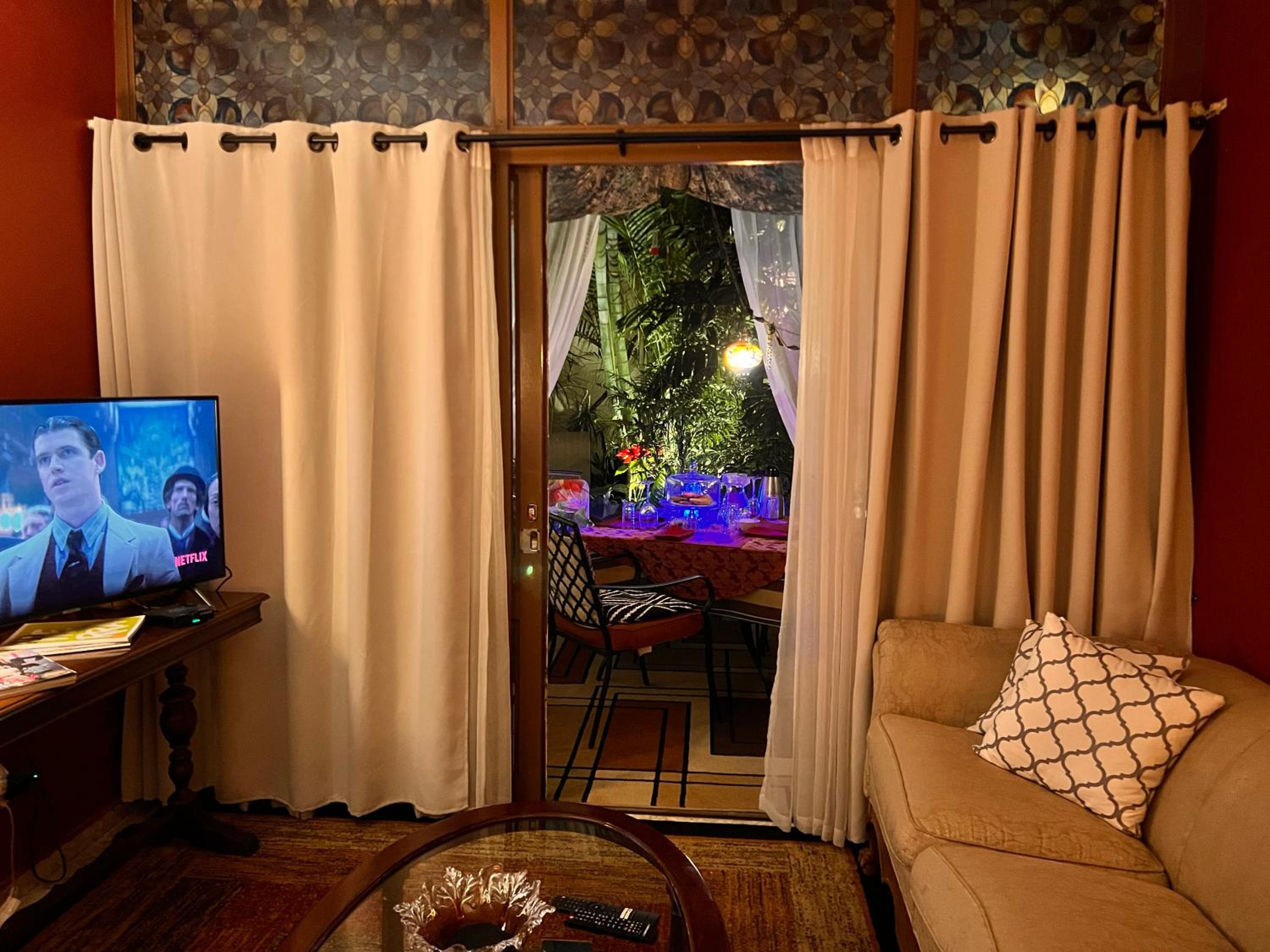 Dickinson Guest House, Guadalajara Expo