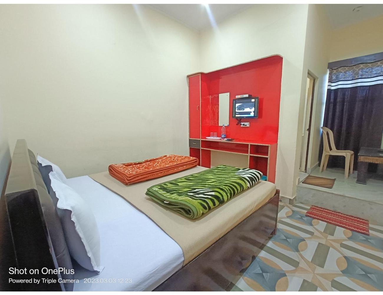Hotel Parvati inn, Gairsain view 3