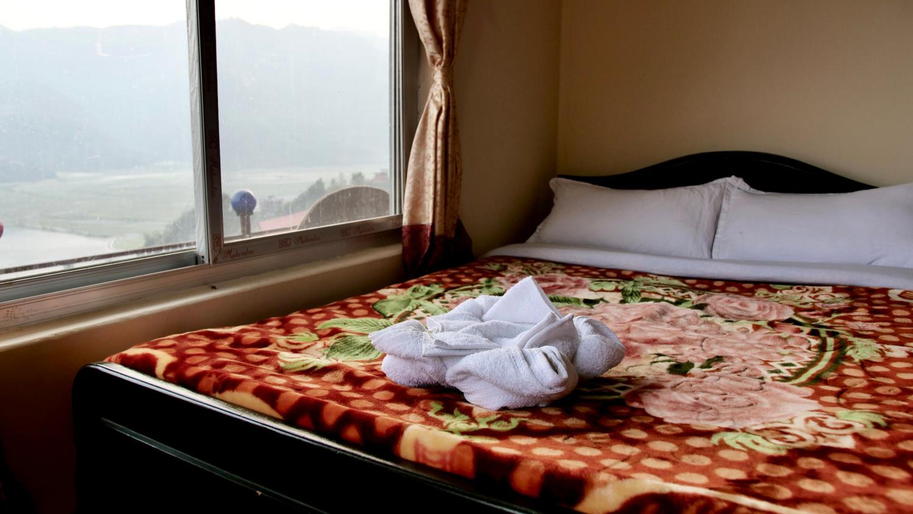 Fewa View Cottage Yoga Retreat Pokhara view 4