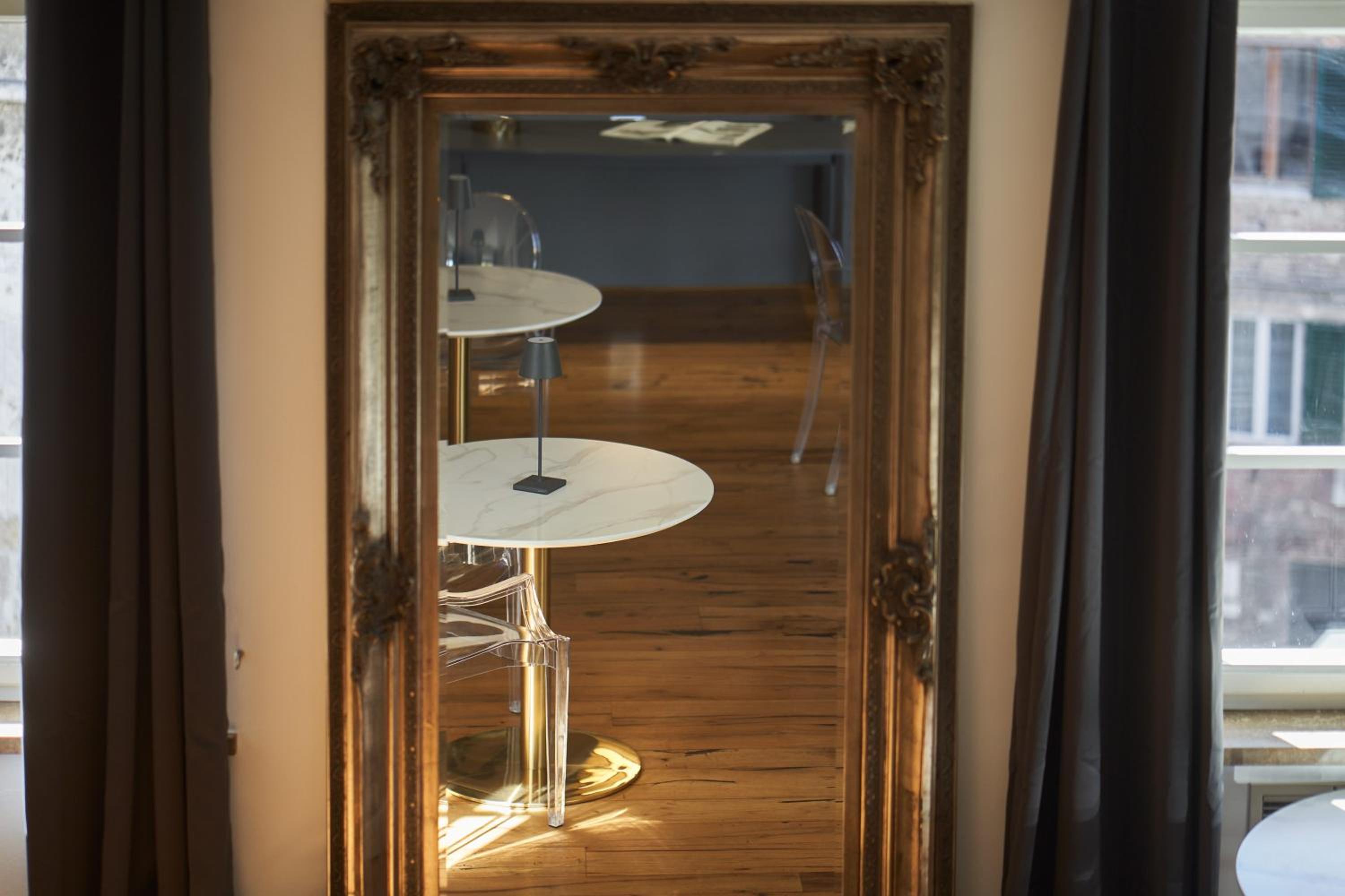 B&B Le Logge Luxury Rooms