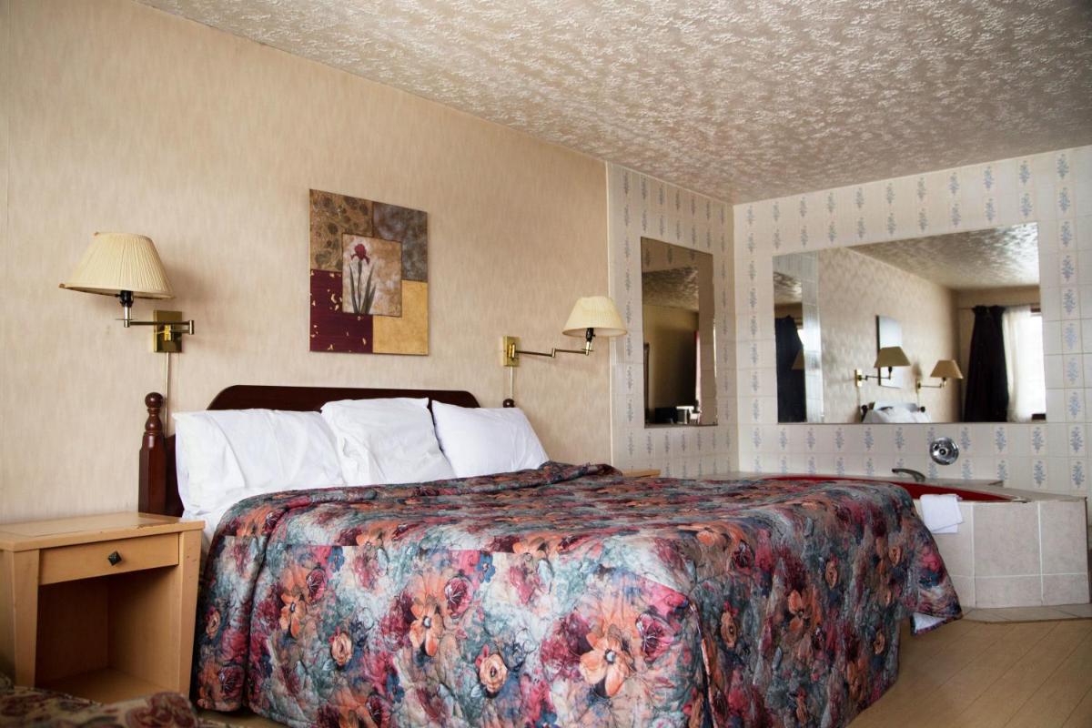 Rockwell Resort - Image 5