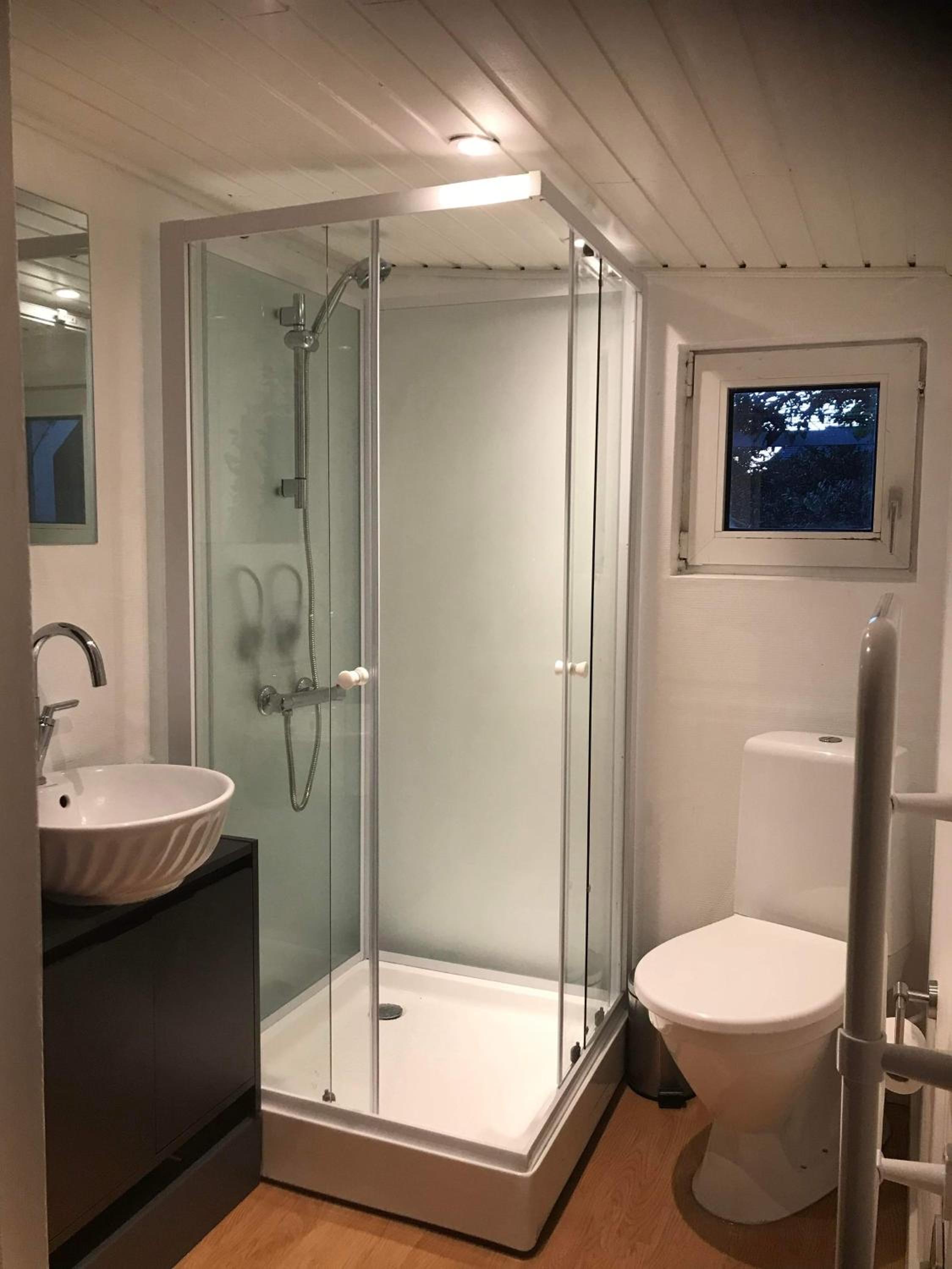Indbydende bed & breakfast med dejlig gårdhave