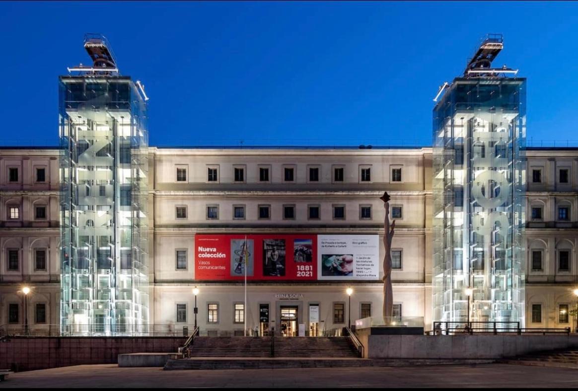 Reina Sofía Museum House