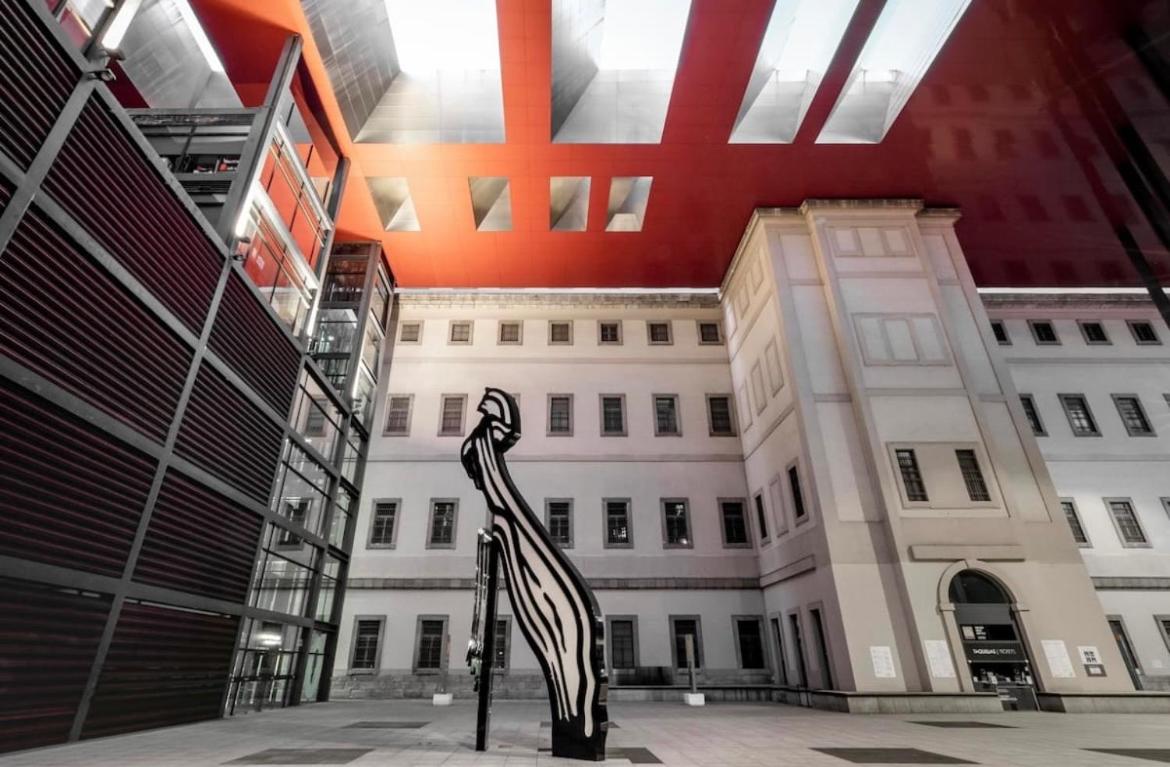 Reina Sofía Museum House