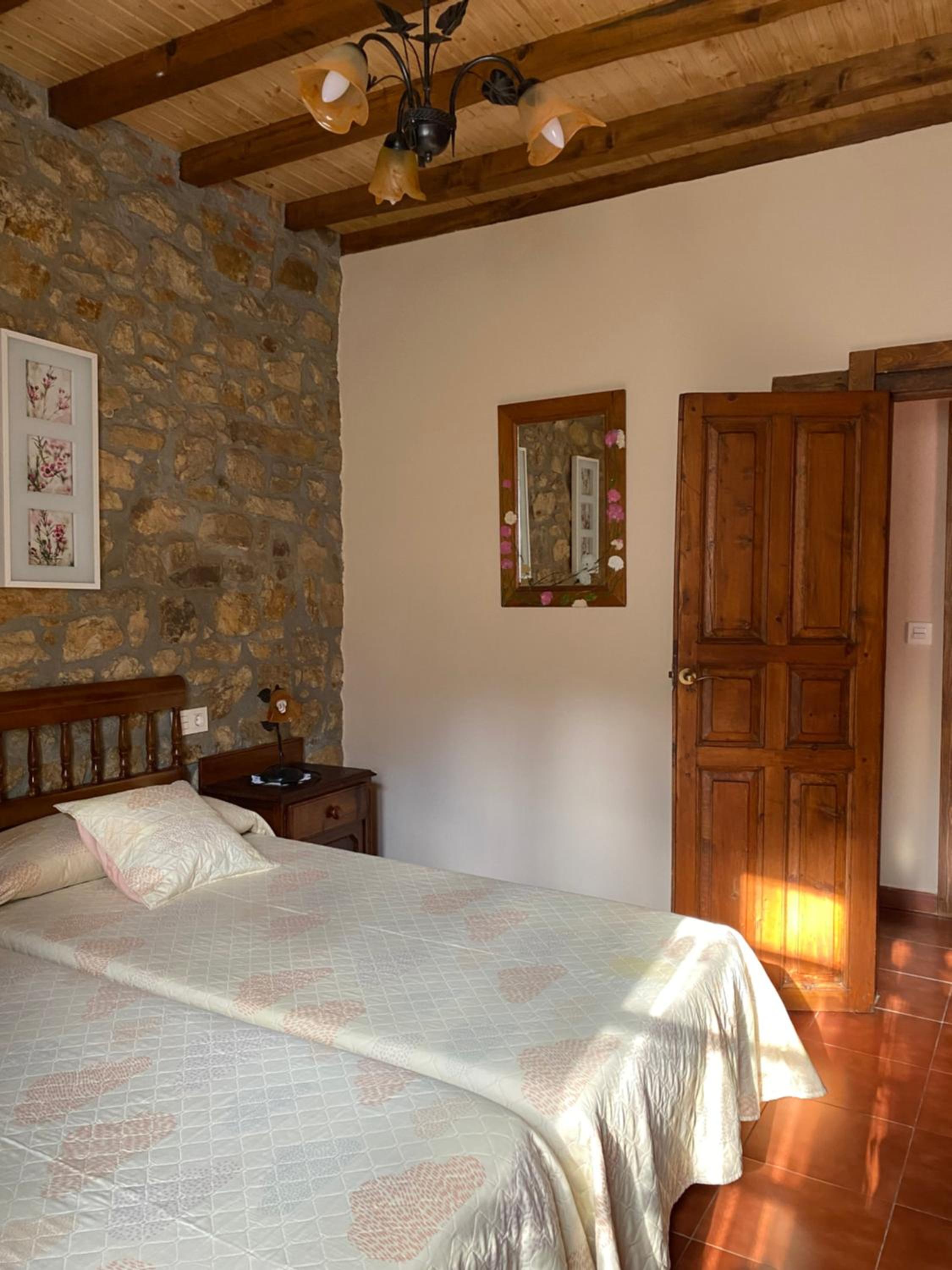 Apartamentos Rurales La Caviana