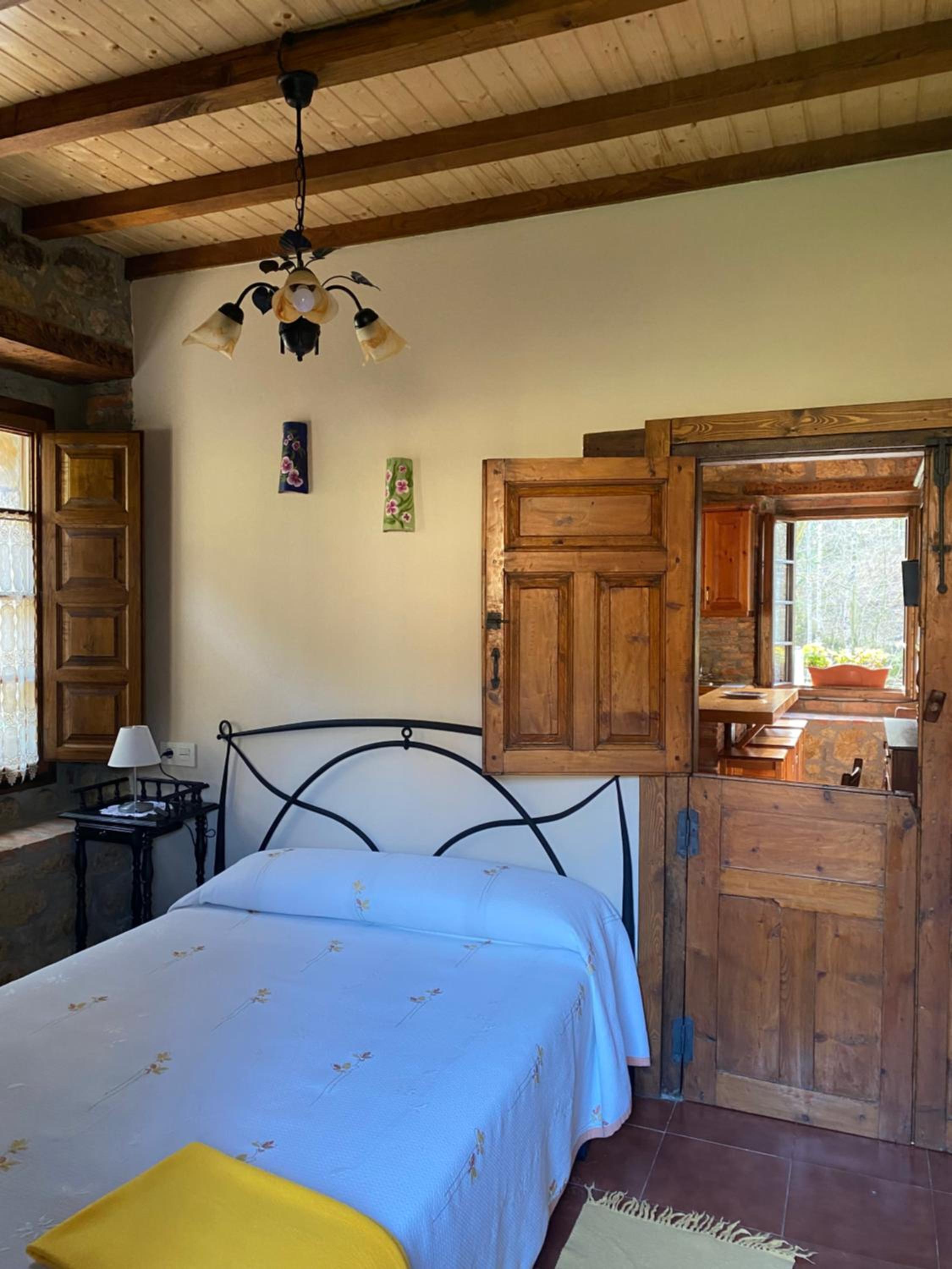 Apartamentos Rurales La Caviana