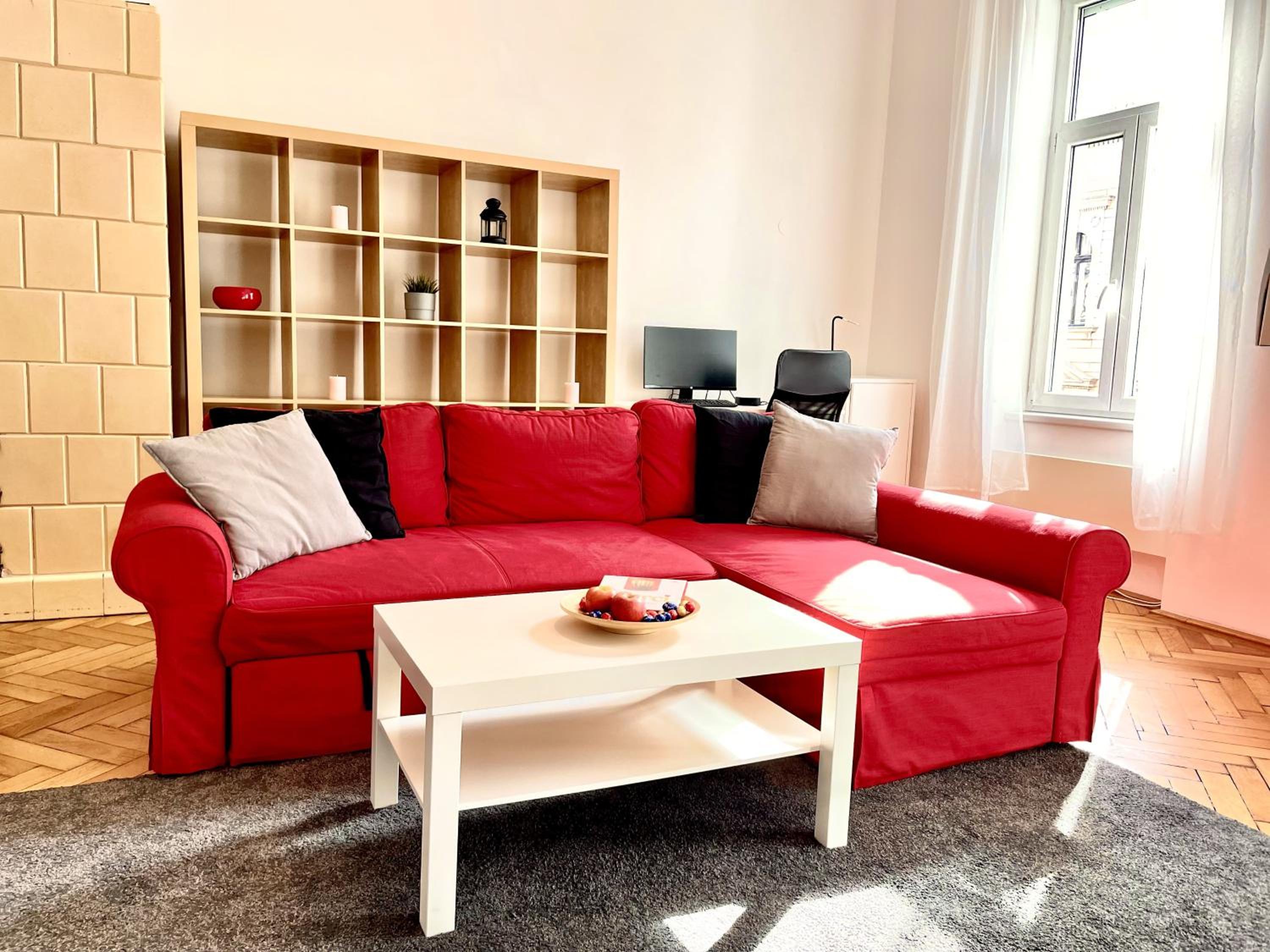 Eotvos 25 Apartment
