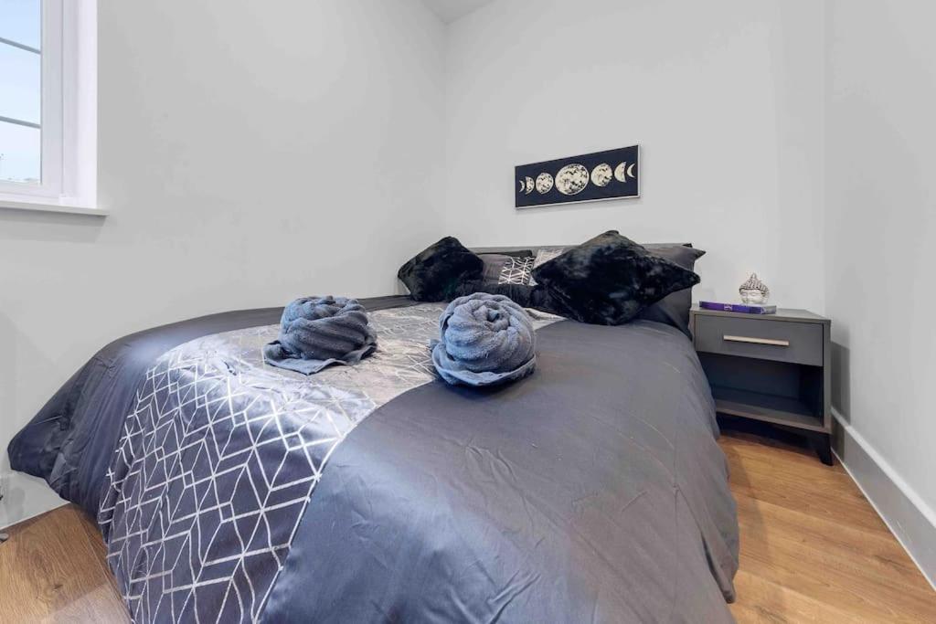 Holiday Home Sleep 8 Central london 9elms